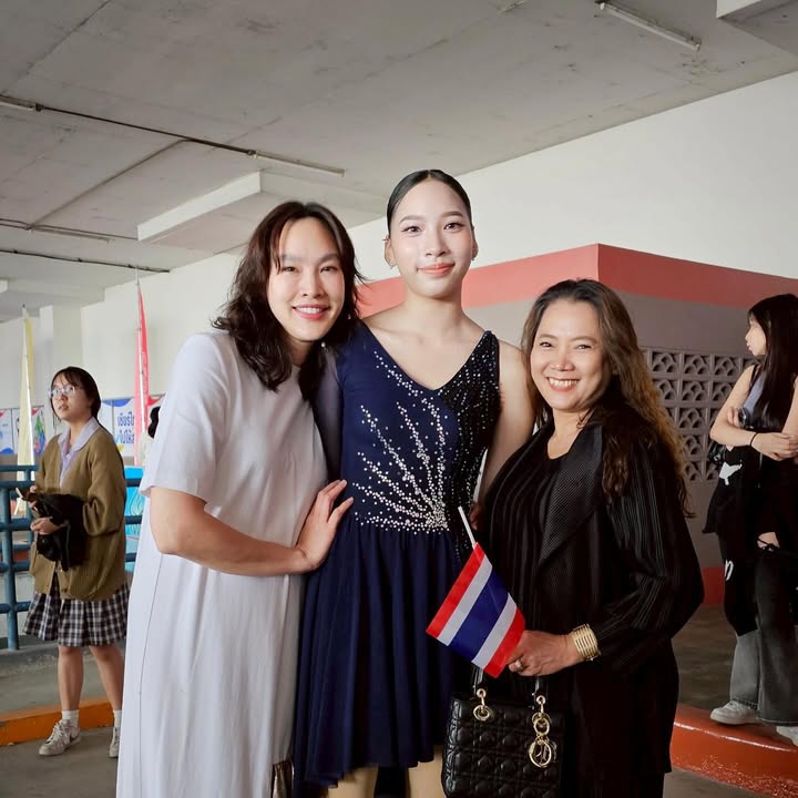 ตุ๊ก - ชนกวนันท์ รักชีพ