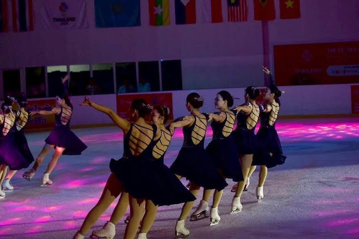 ตุ๊ก - ชนกวนันท์ รักชีพ