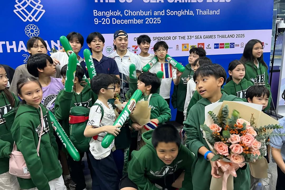 ตุ๊ก - ชนกวนันท์ รักชีพ