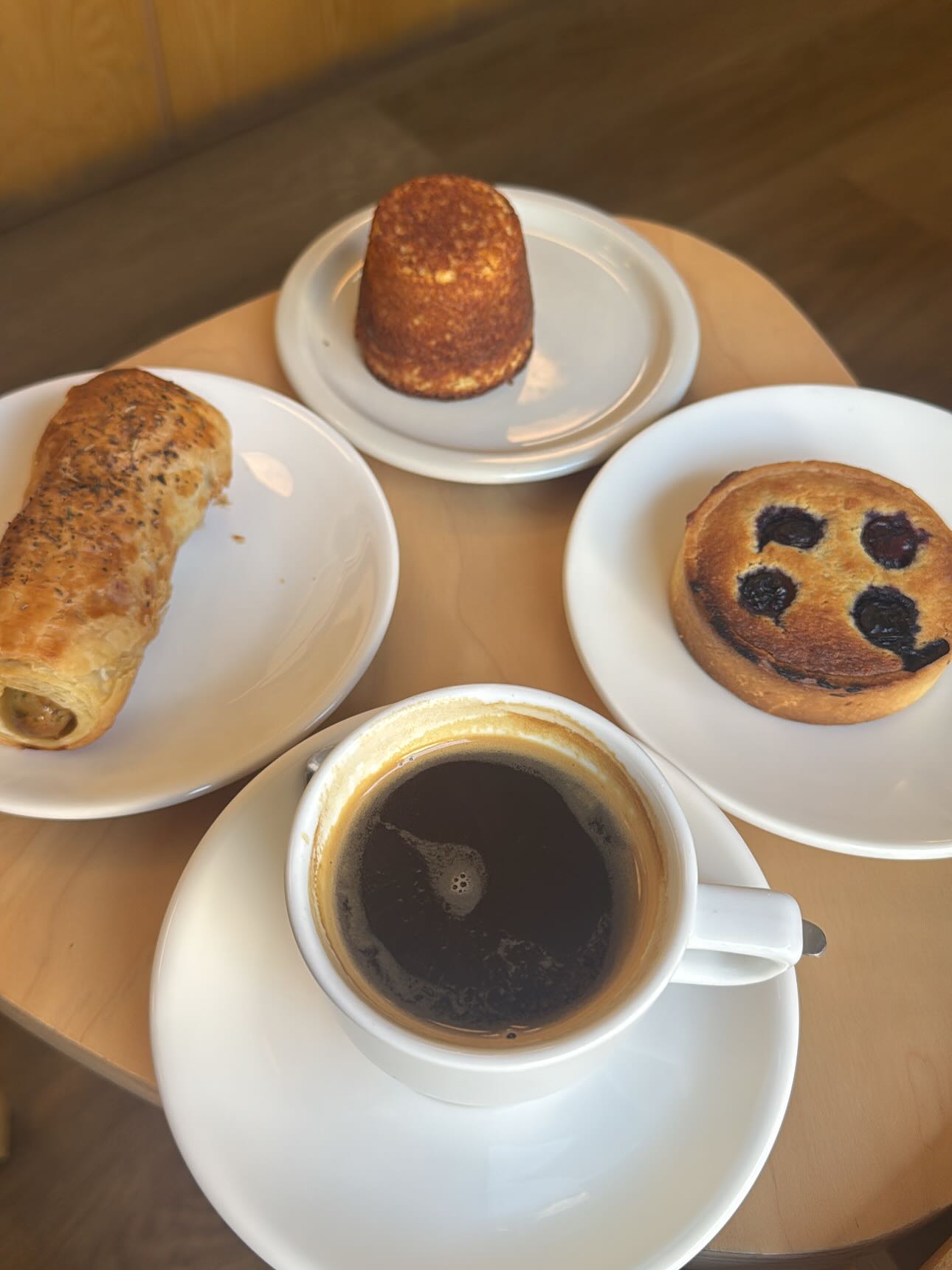 ตุ๊ก - ชนกวนันท์ รักชีพ