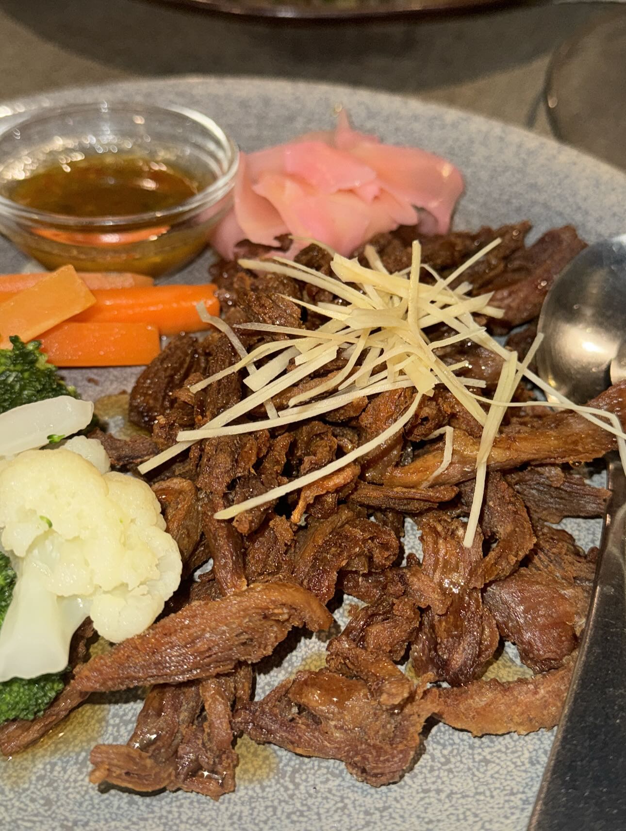 ตุ๊ก - ชนกวนันท์ รักชีพ