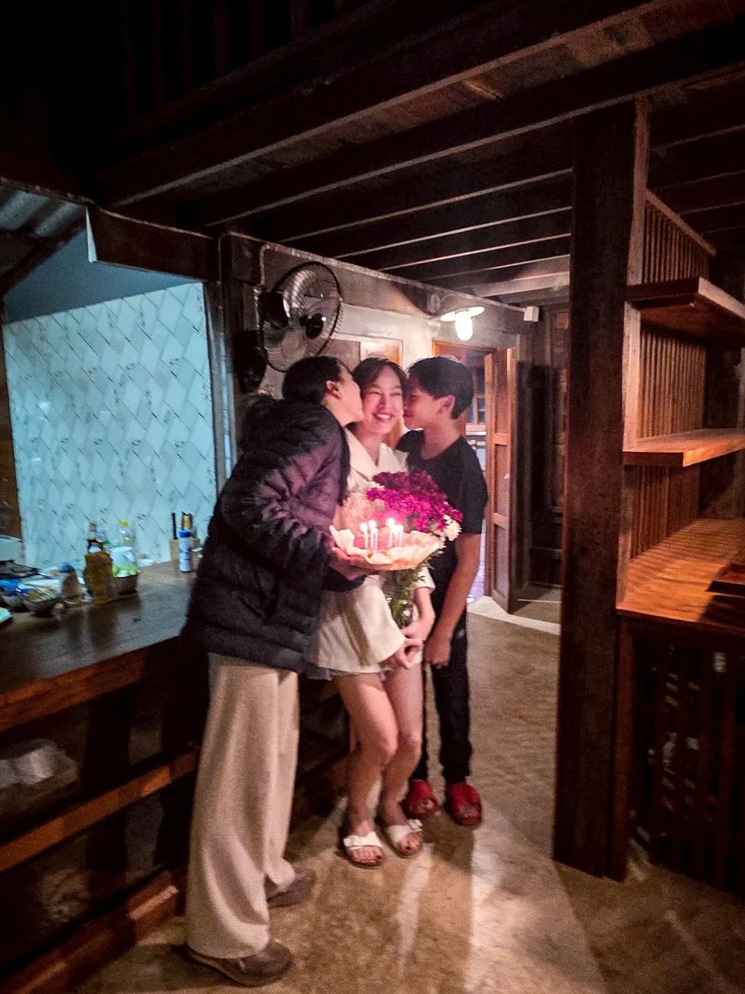 ตุ๊ก - ชนกวนันท์ รักชีพ