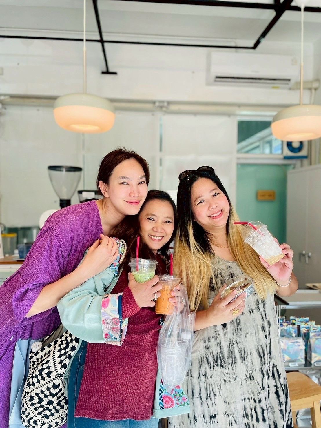 ตุ๊ก - ชนกวนันท์ รักชีพ