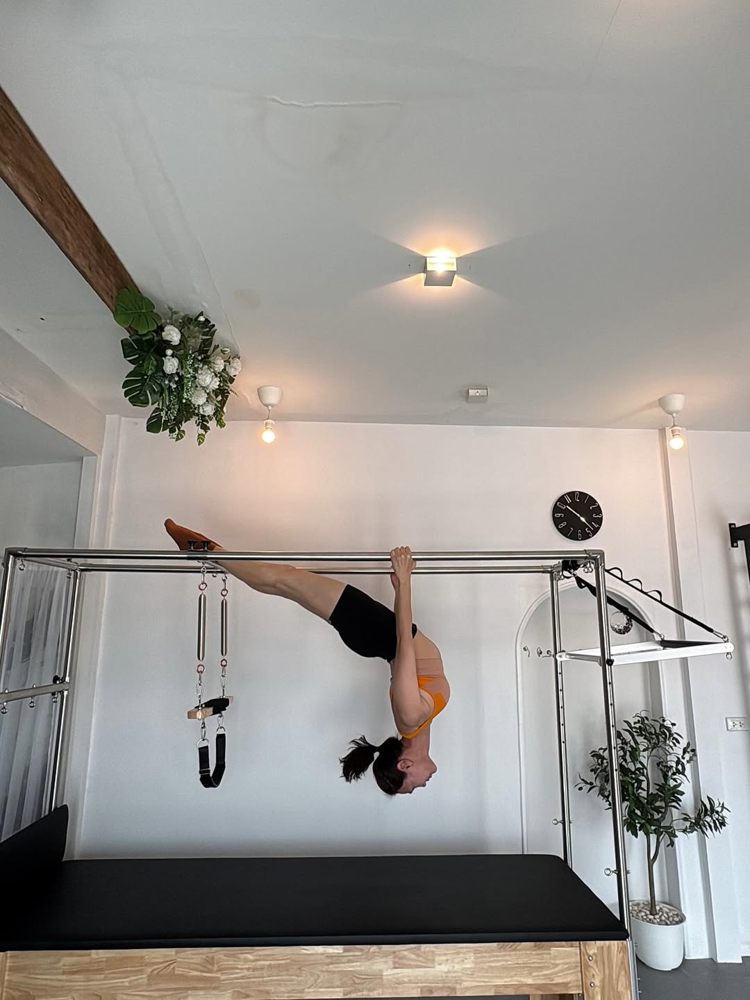 ตุ๊ก - ชนกวนันท์ รักชีพ