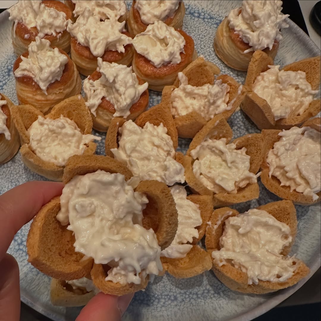 ตุ๊ก - ชนกวนันท์ รักชีพ