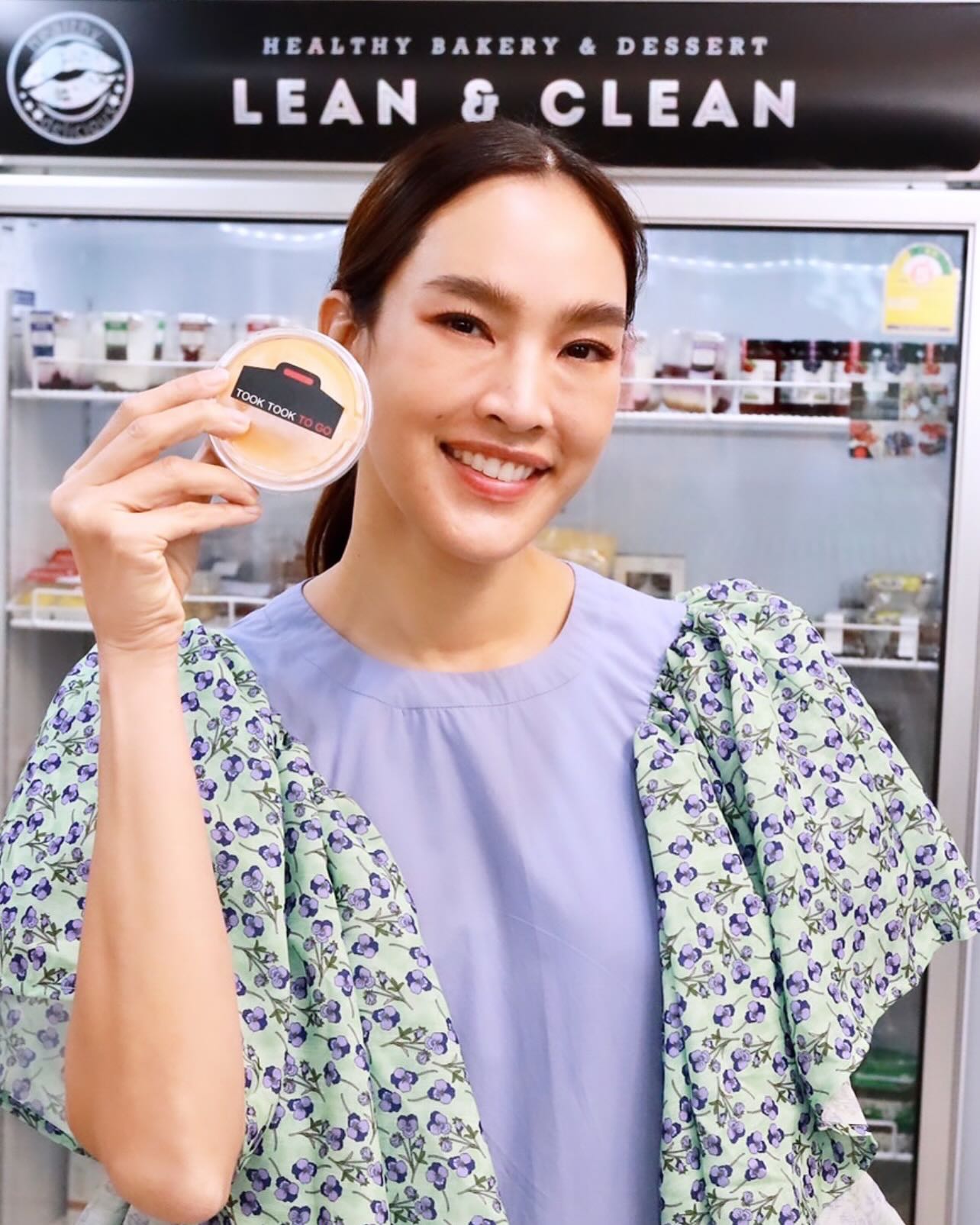 ตุ๊ก - ชนกวนันท์ รักชีพ