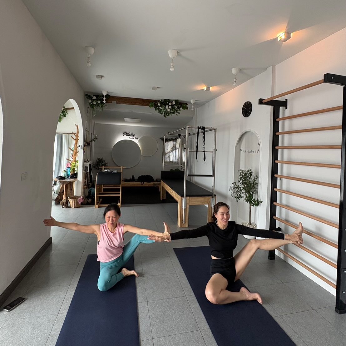 ตุ๊ก - ชนกวนันท์ รักชีพ