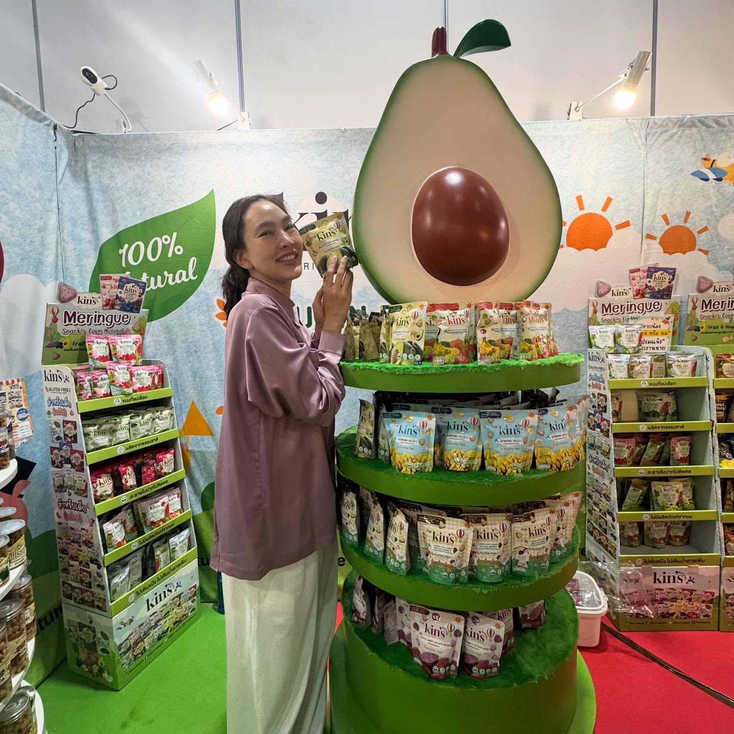 ตุ๊ก - ชนกวนันท์ รักชีพ