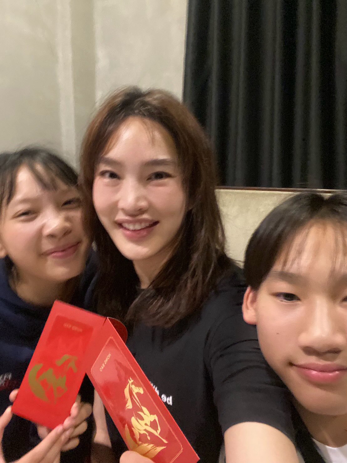 ตุ๊ก - ชนกวนันท์ รักชีพ