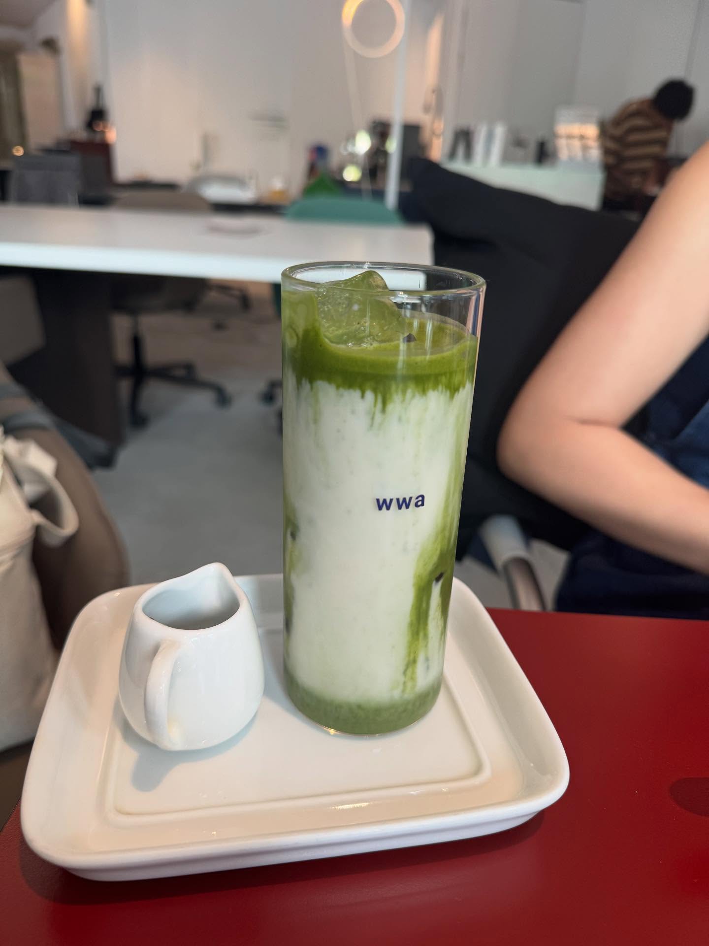 ตุ๊ก - ชนกวนันท์ รักชีพ