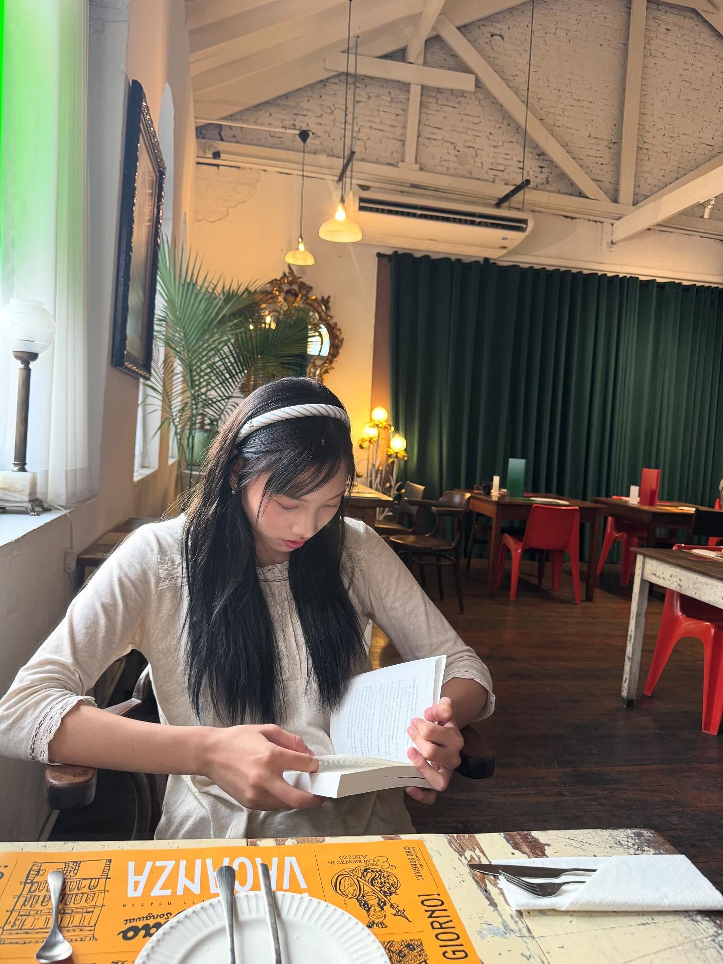 ตุ๊ก - ชนกวนันท์ รักชีพ