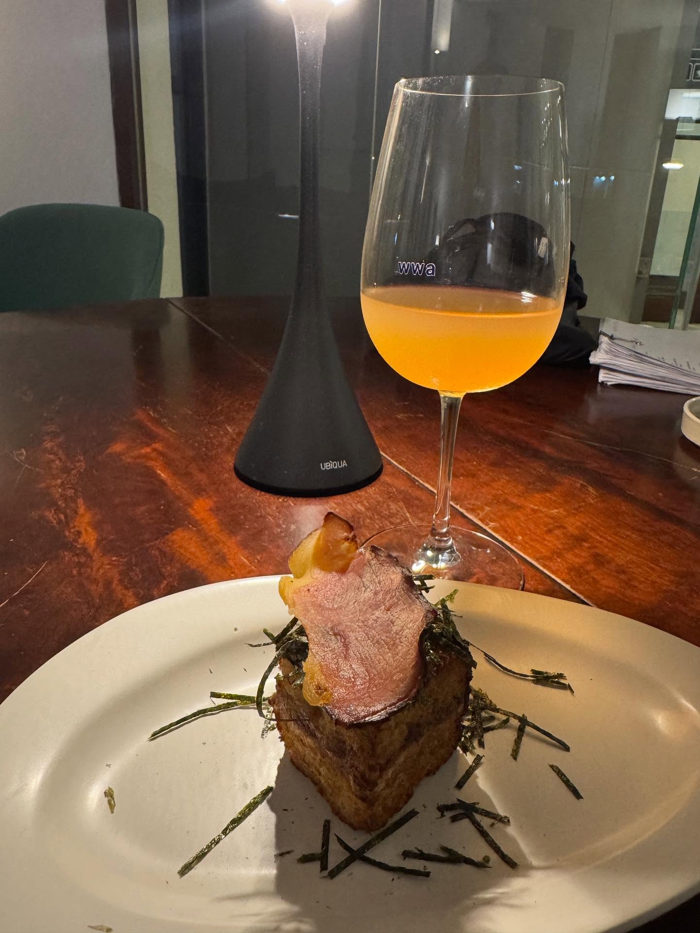 ตุ๊ก - ชนกวนันท์ รักชีพ