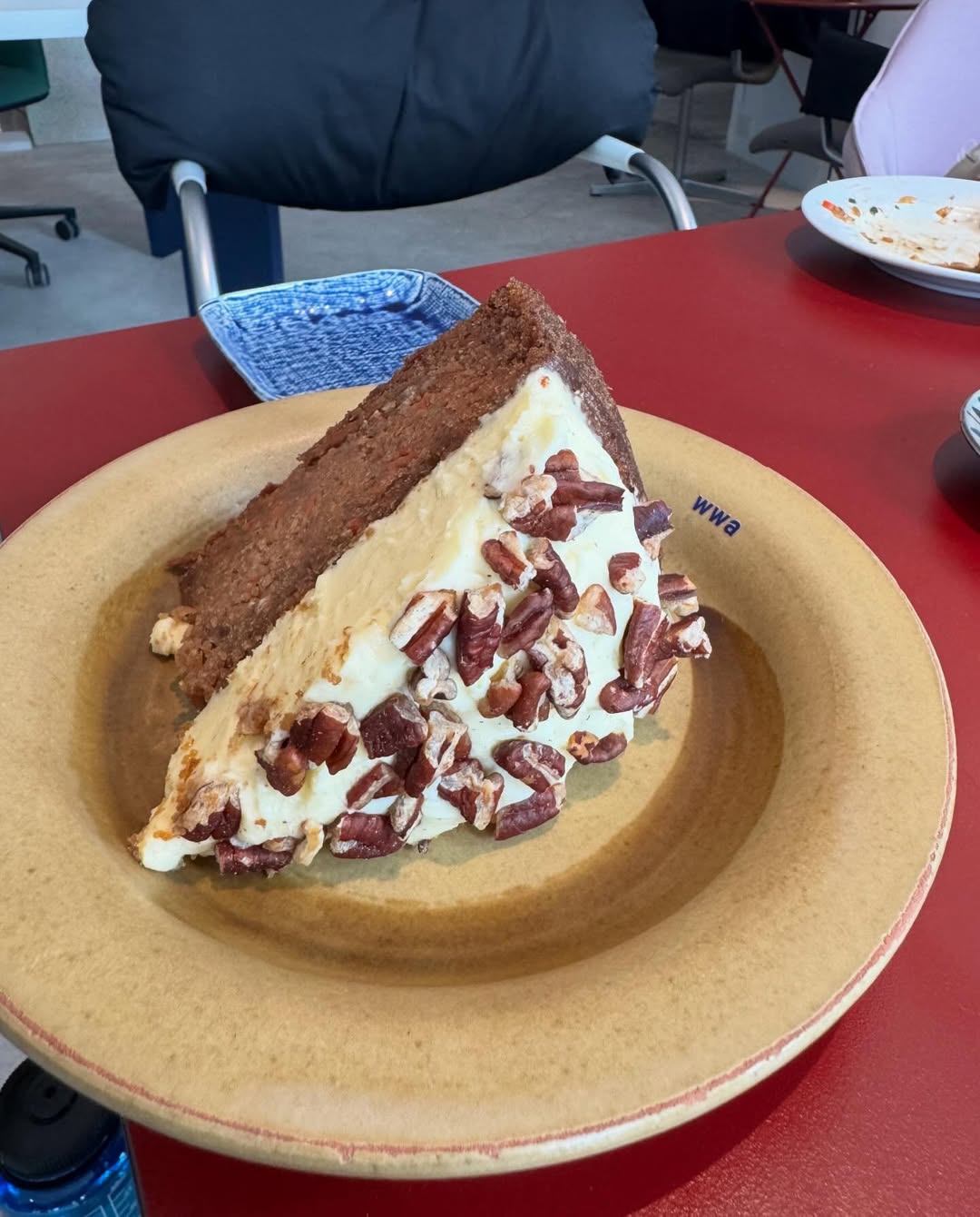 ตุ๊ก - ชนกวนันท์ รักชีพ