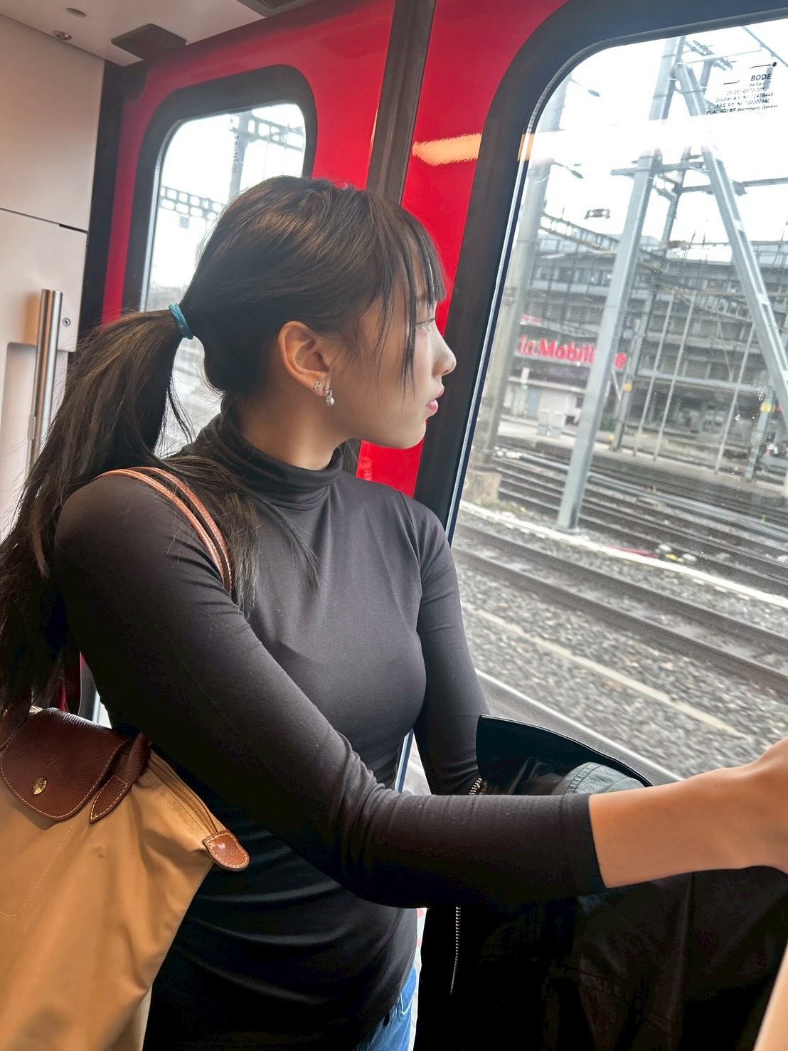 ตุ๊ก - ชนกวนันท์ รักชีพ