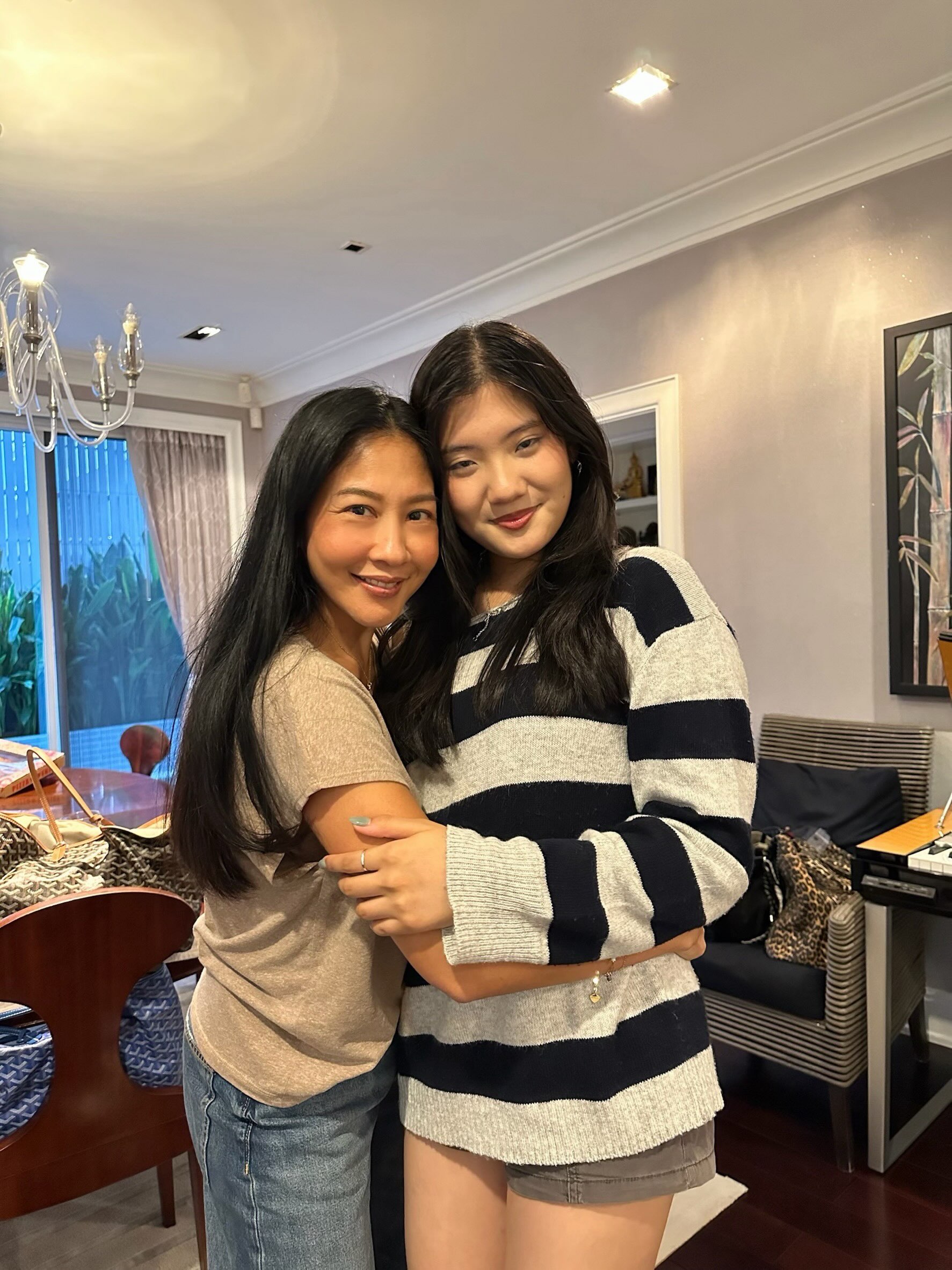 ตุ๊ก - ชนกวนันท์ รักชีพ