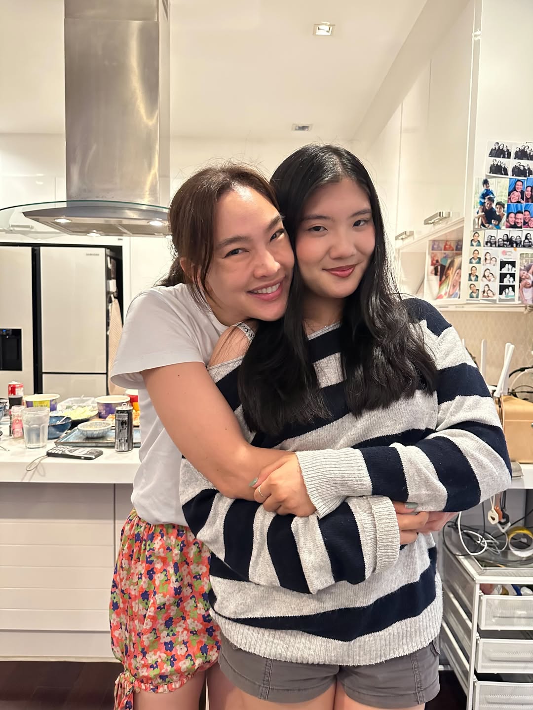 ตุ๊ก - ชนกวนันท์ รักชีพ