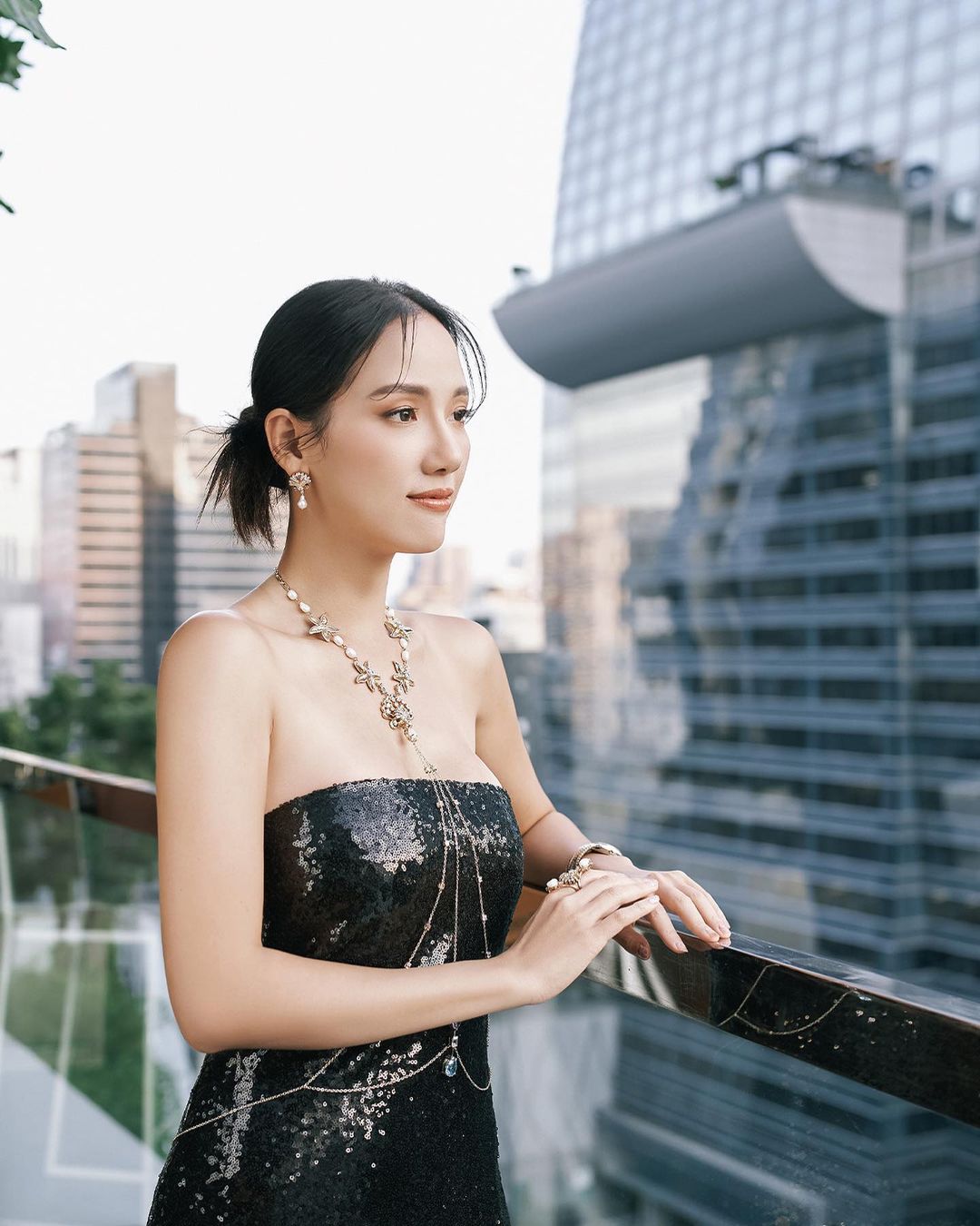 ดาต้า - ดรัลชรัส ศุขีวิริยะ