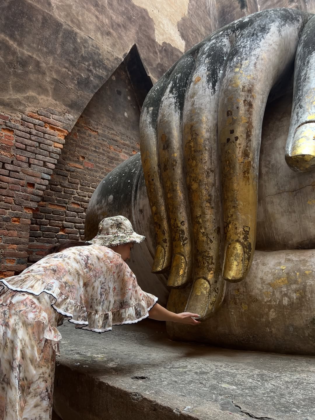 ดาต้า - ดรัลชรัส ศุขีวิริยะ