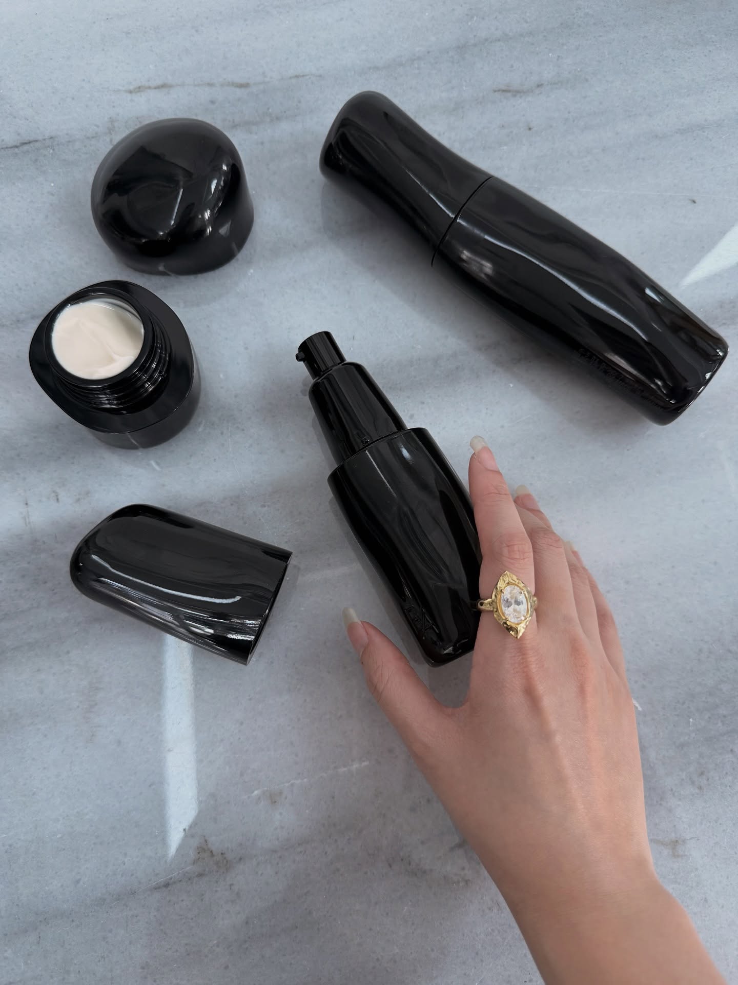 ดาต้า - ดรัลชรัส ศุขีวิริยะ