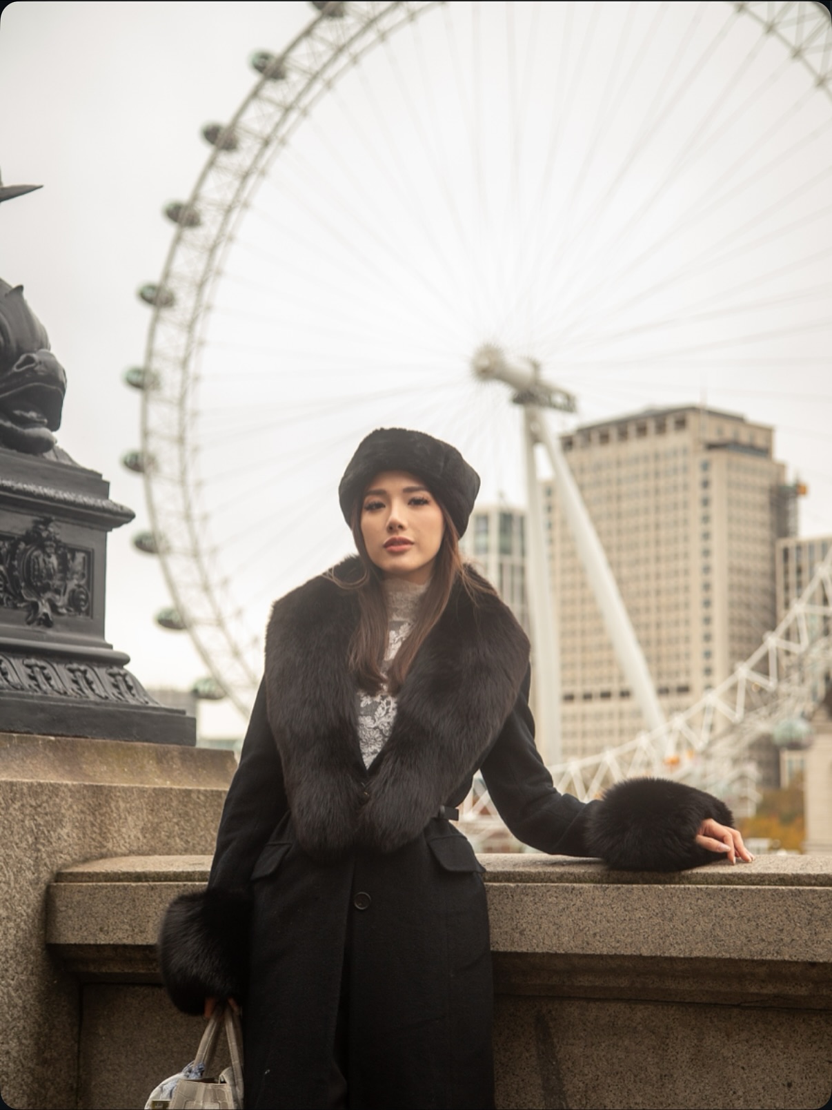 ดาต้า - ดรัลชรัส ศุขีวิริยะ