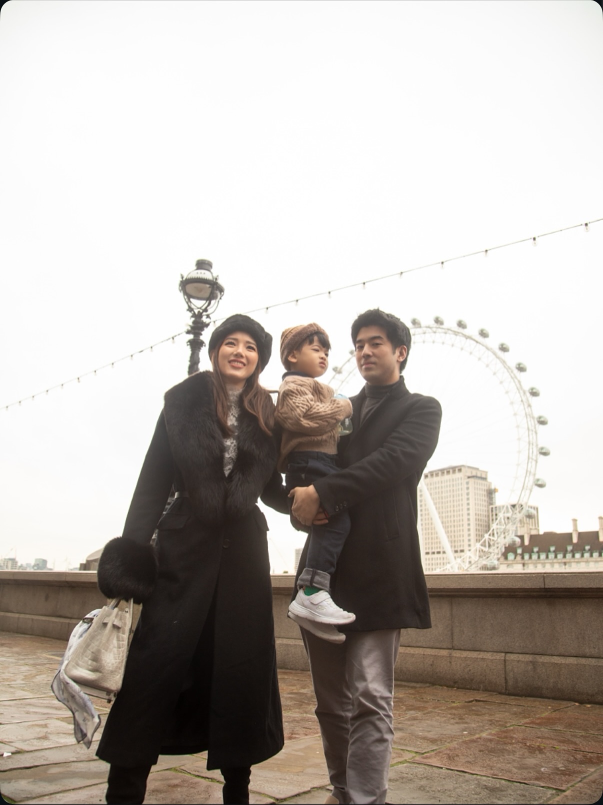 ดาต้า - ดรัลชรัส ศุขีวิริยะ