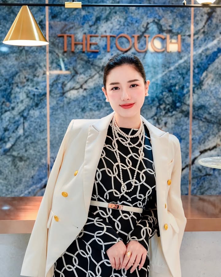 ดาต้า - ดรัลชรัส ศุขีวิริยะ