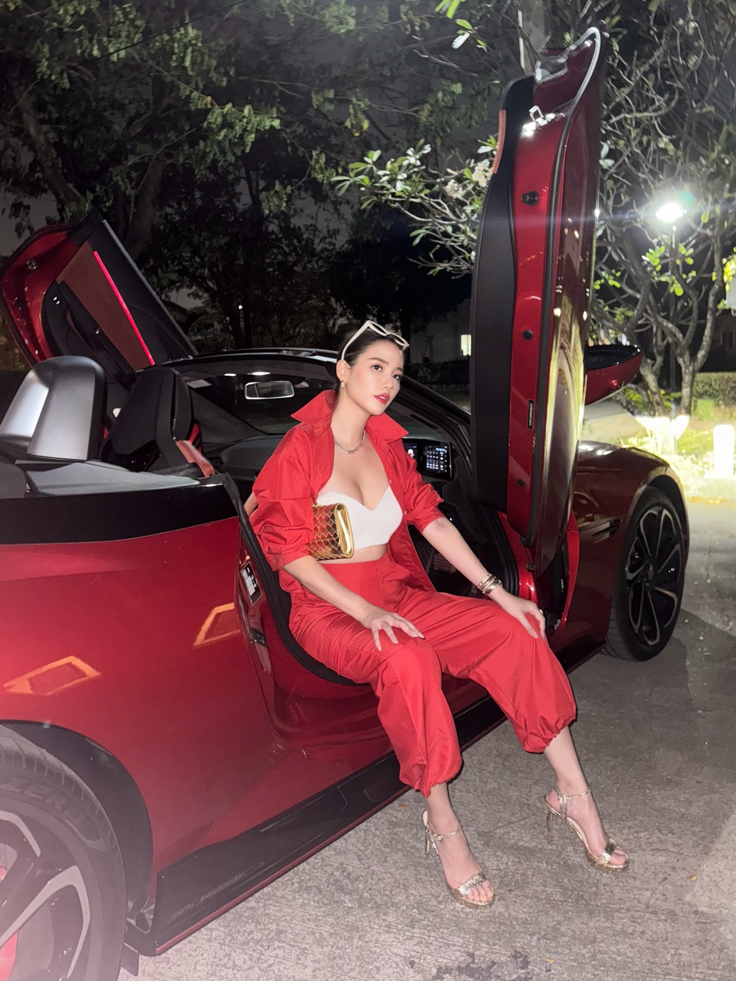 ดาต้า - ดรัลชรัส ศุขีวิริยะ