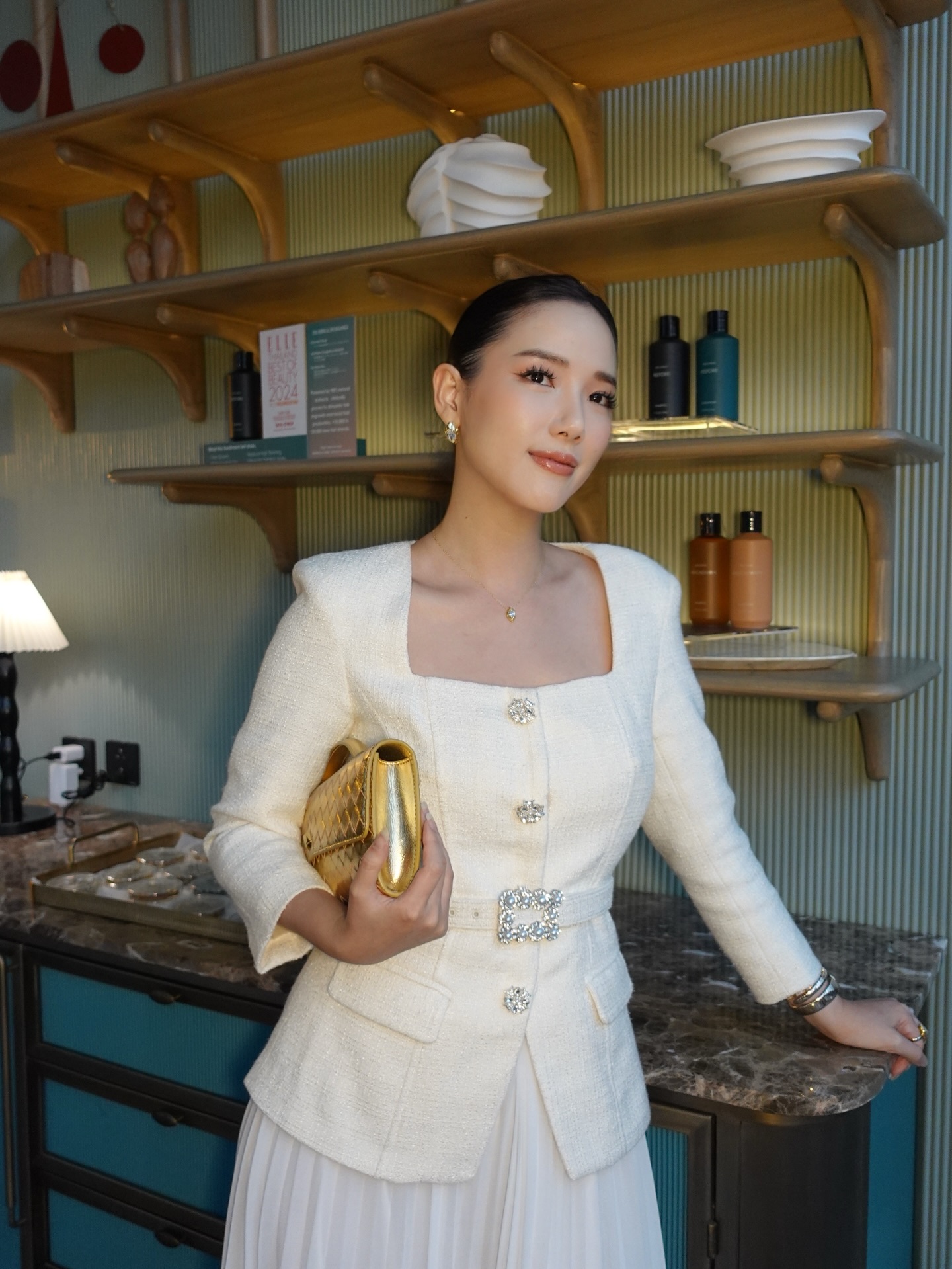 ดาต้า - ดรัลชรัส ศุขีวิริยะ