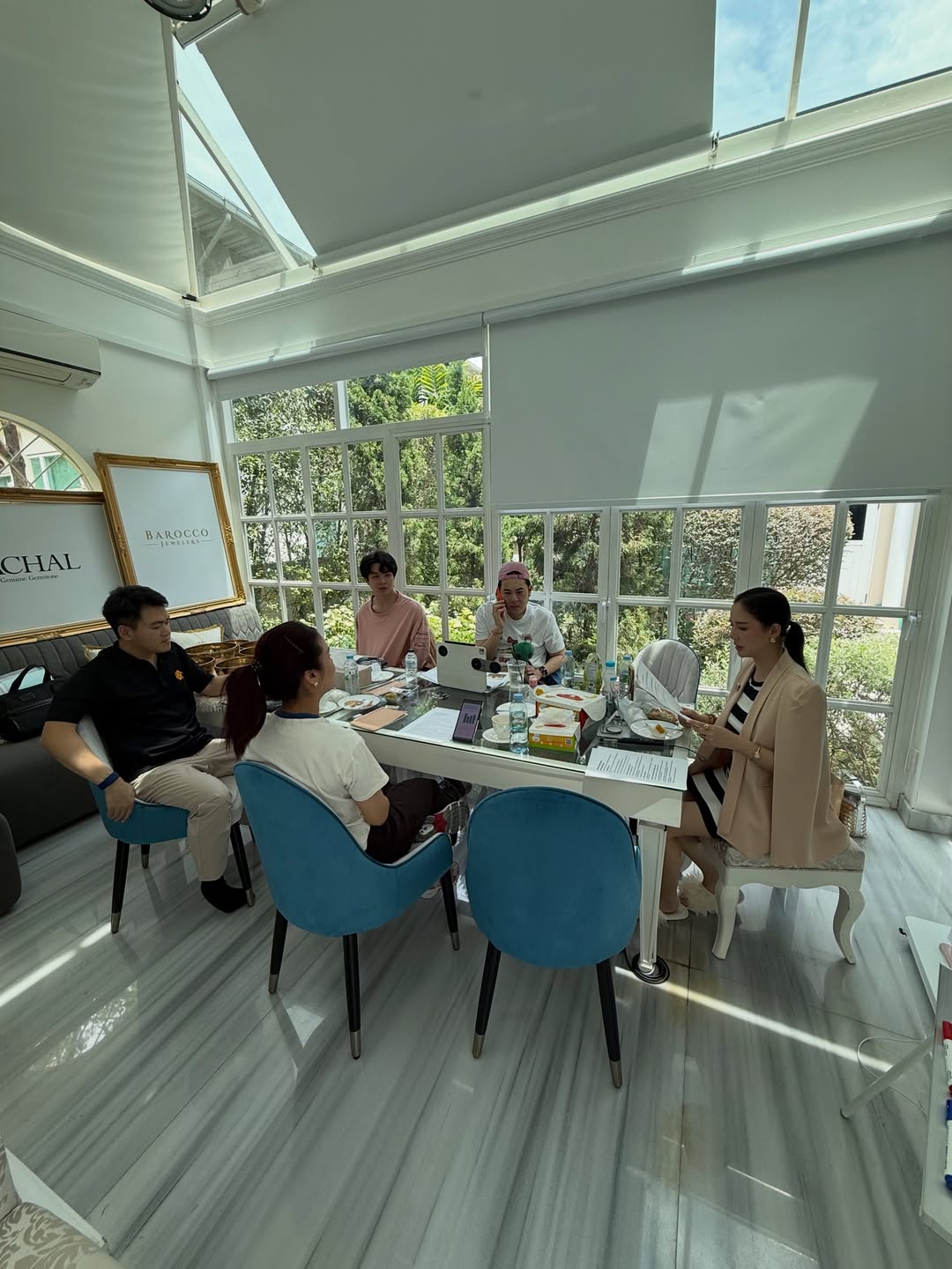 ดาต้า - ดรัลชรัส ศุขีวิริยะ