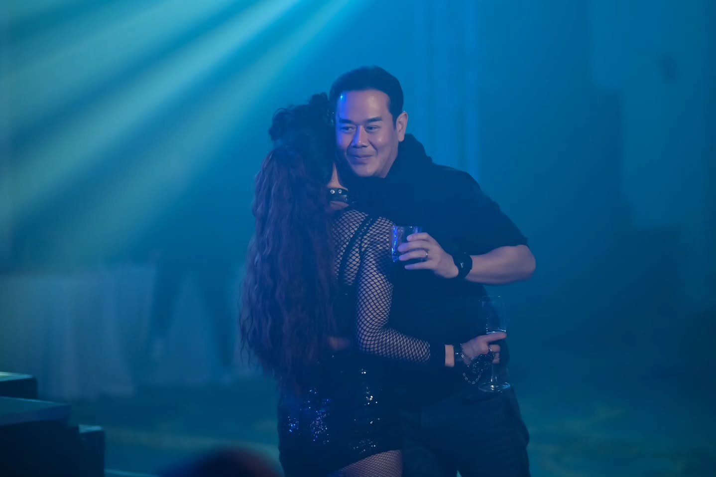 แคนดี้ รากแก่น