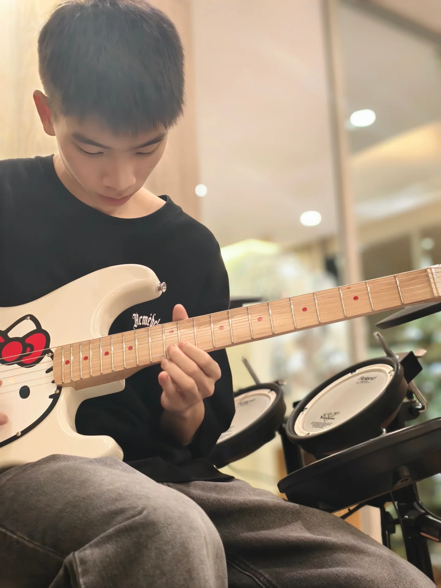 แคนดี้ รากแก่น