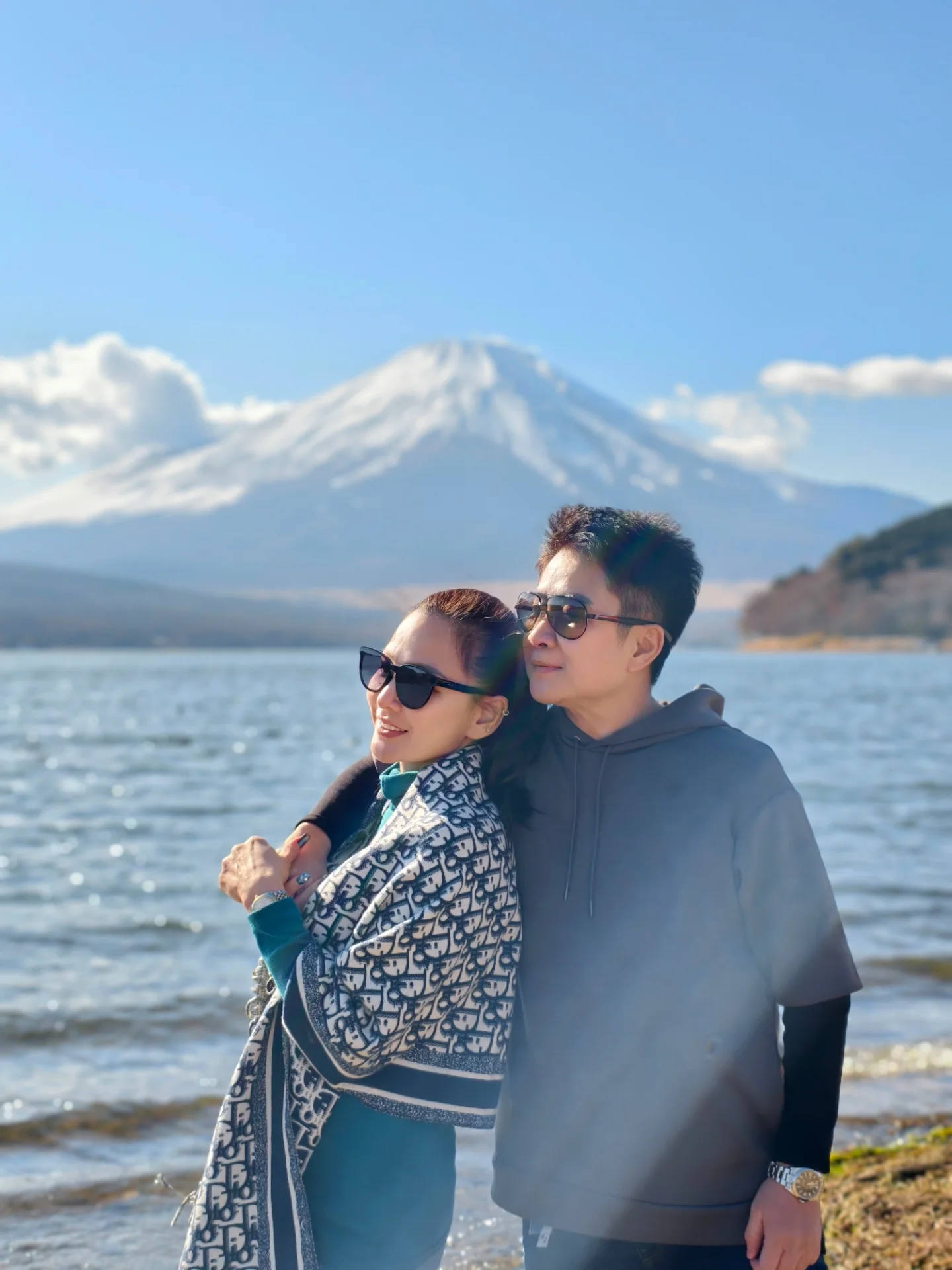 แคนดี้ รากแก่น