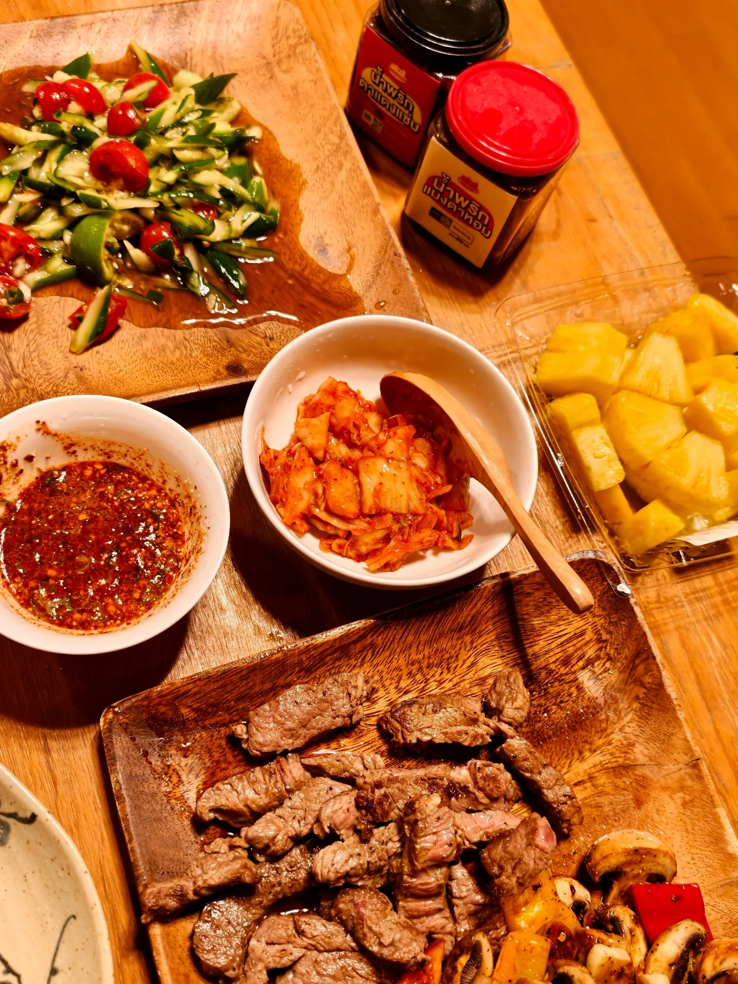 แคนดี้ รากแก่น