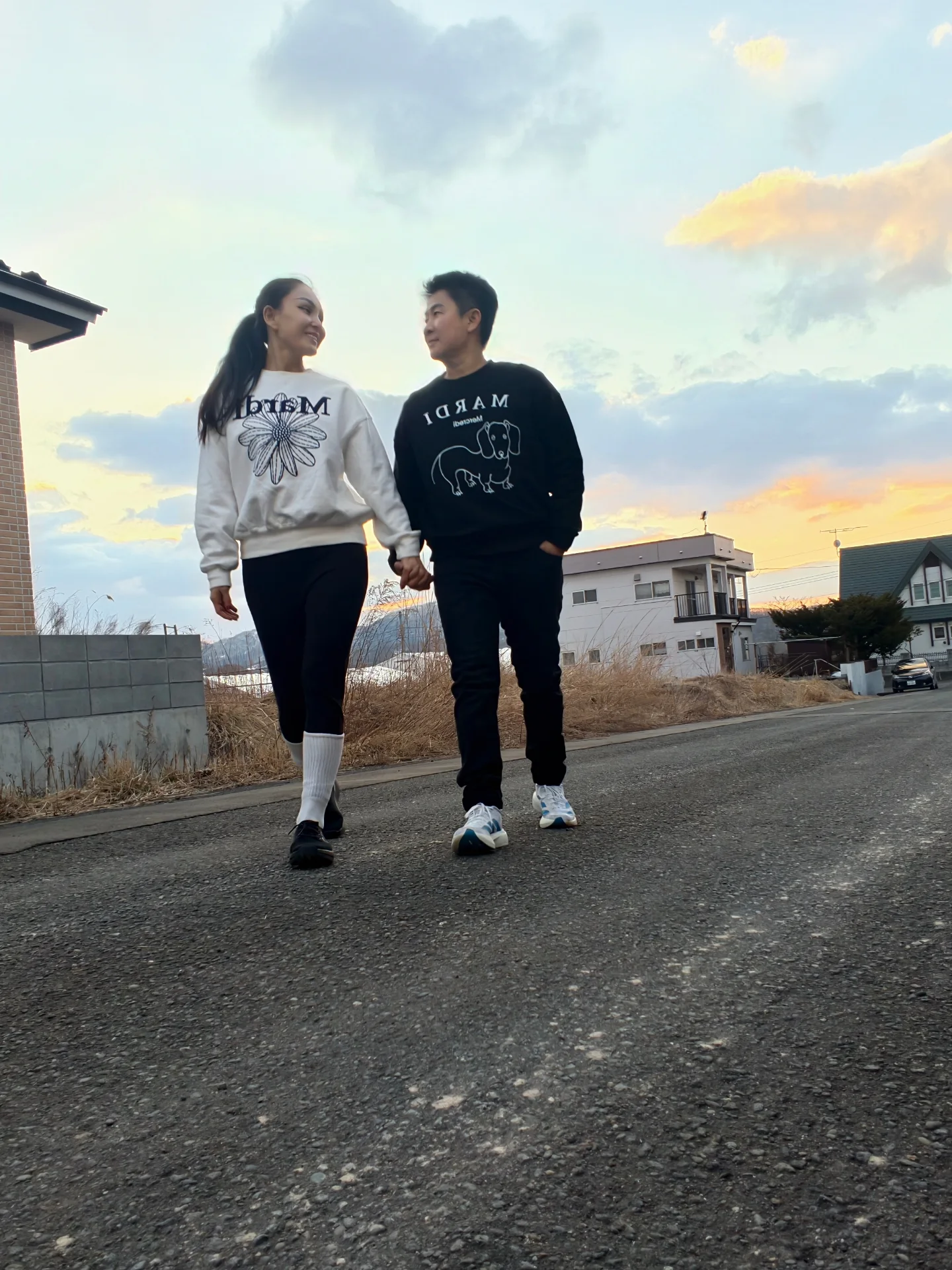 แคนดี้ รากแก่น