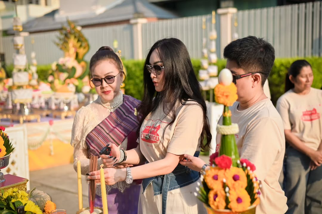 แคนดี้ รากแก่น