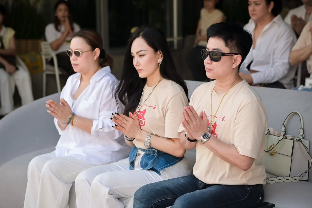 แคนดี้ รากแก่น