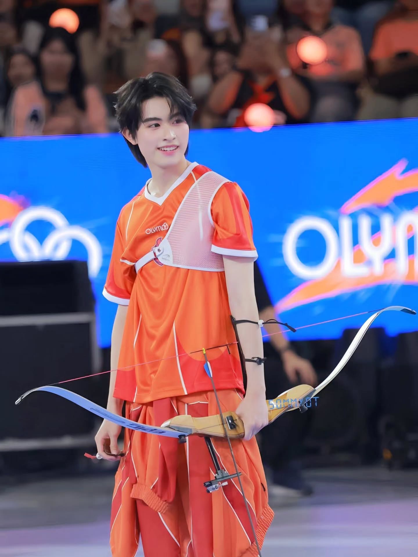 แคนดี้ รากแก่น