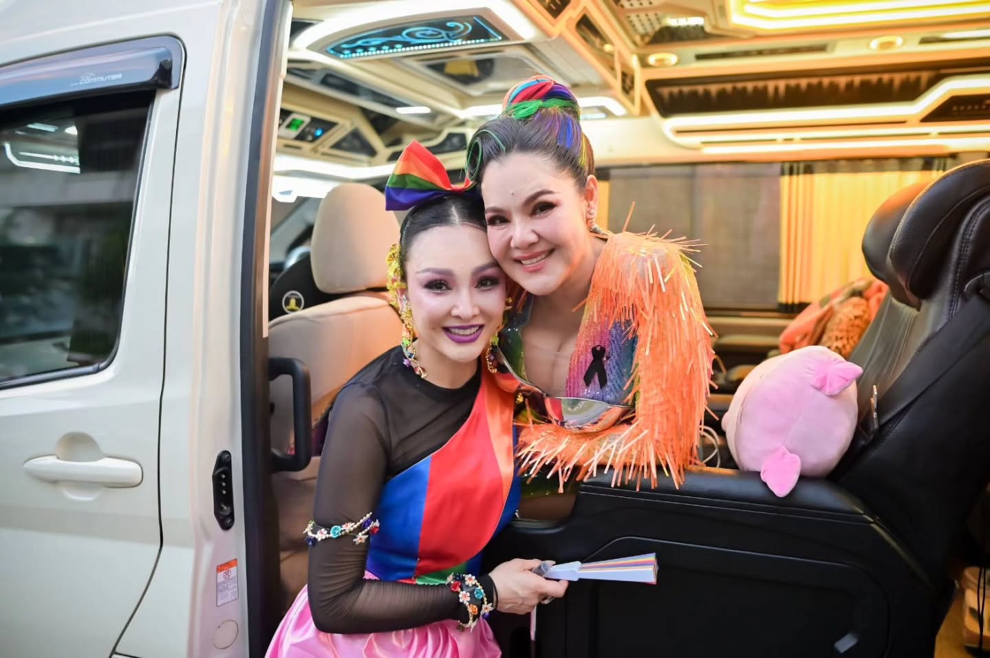 แคนดี้ รากแก่น