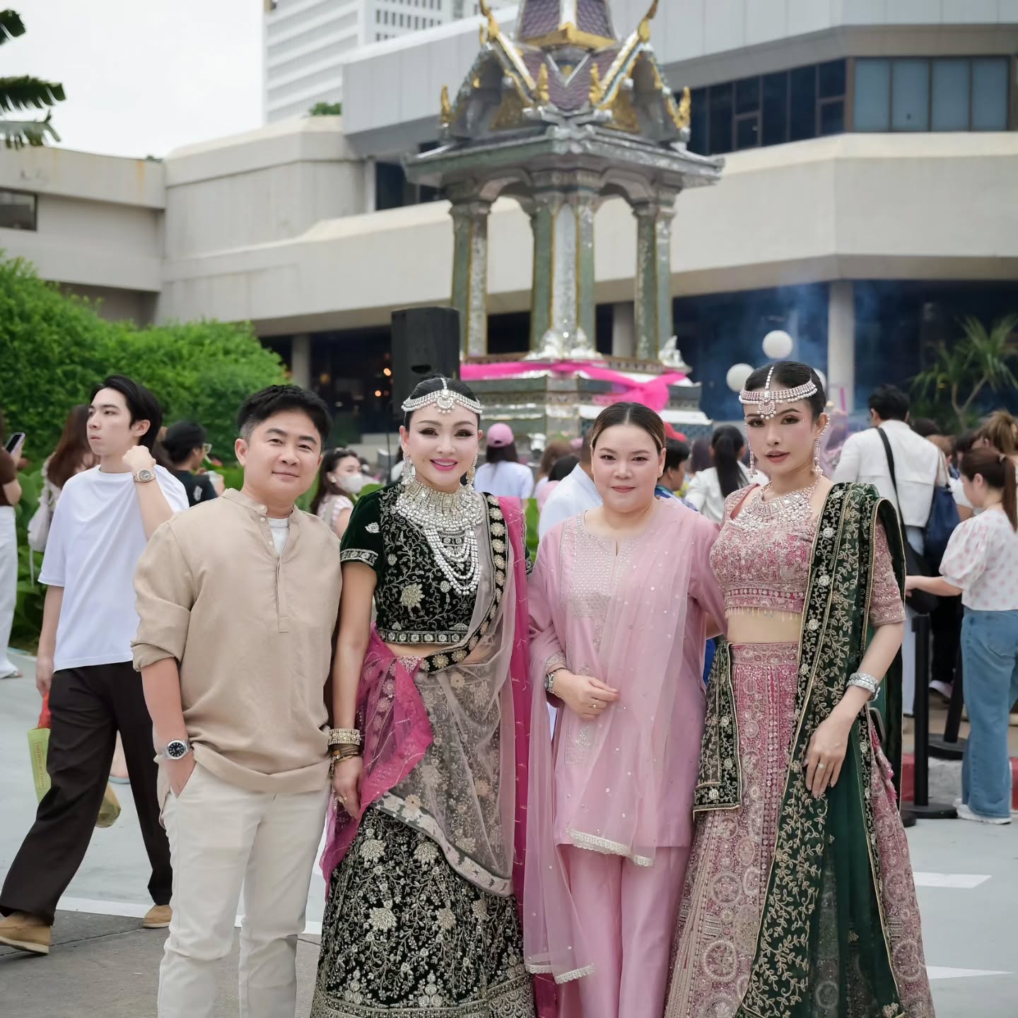 แคนดี้ รากแก่น