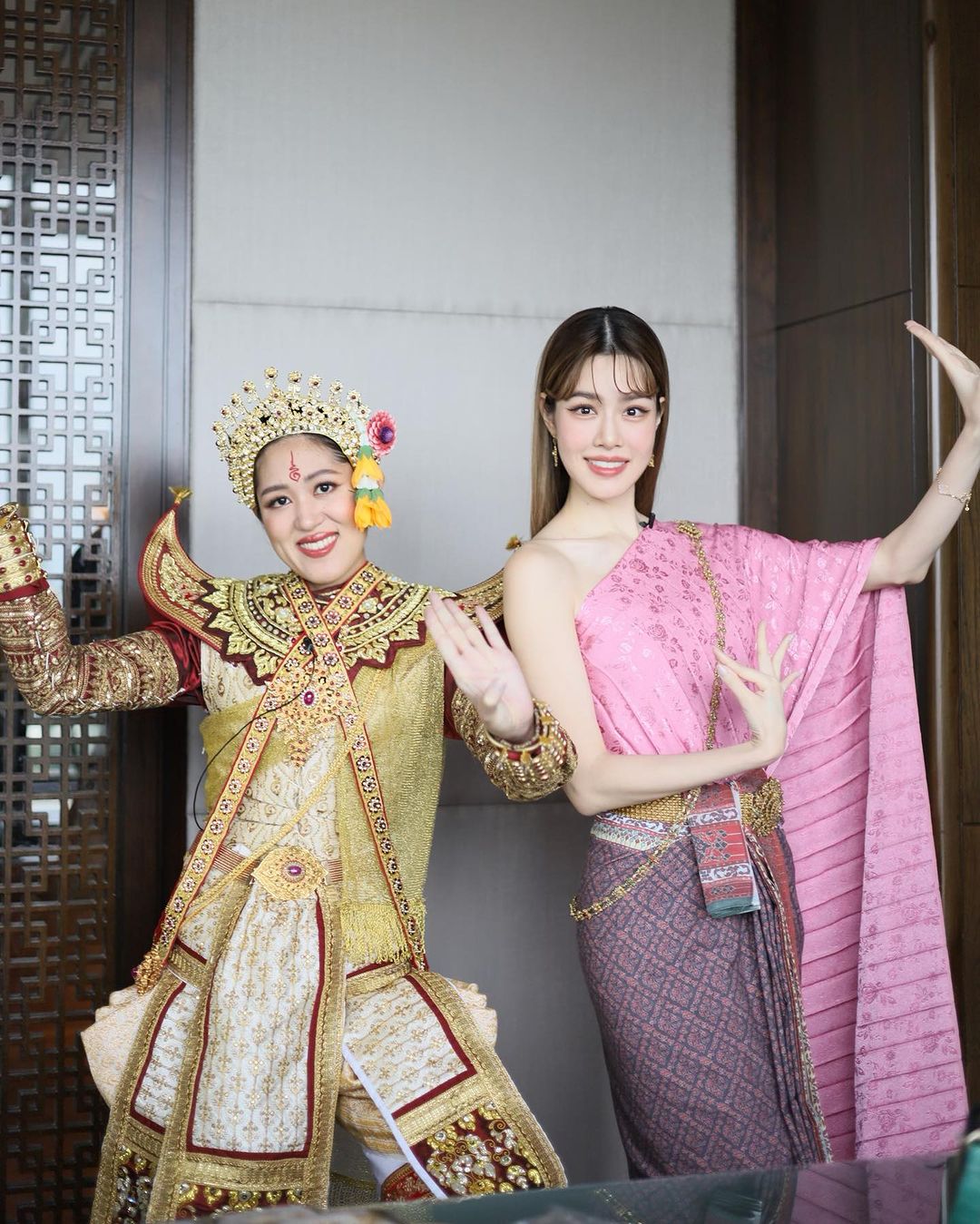 เกรซ - กาญจน์เกล้า ด้วยเศียรเกล้า