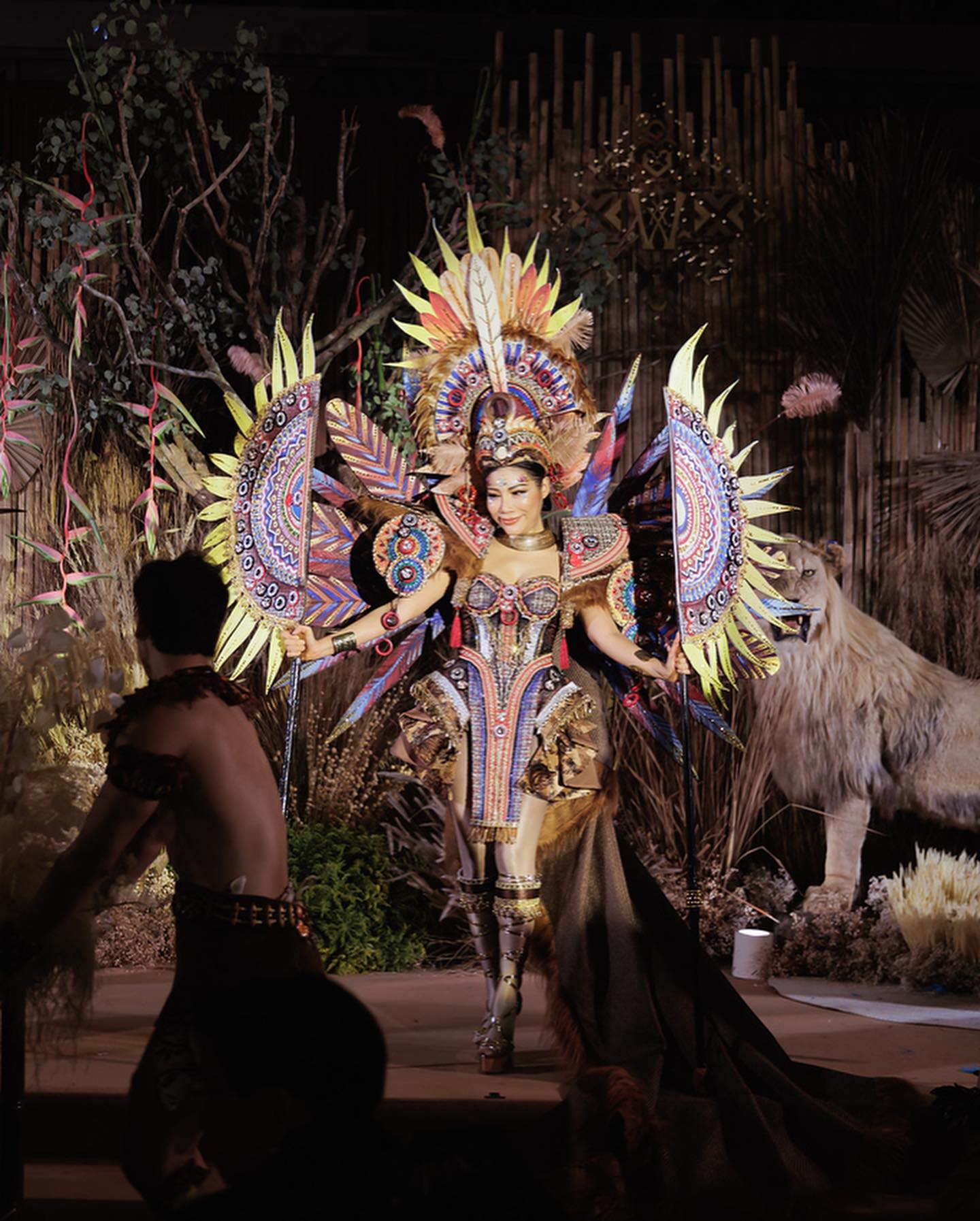 เกรซ - กาญจน์เกล้า ด้วยเศียรเกล้า