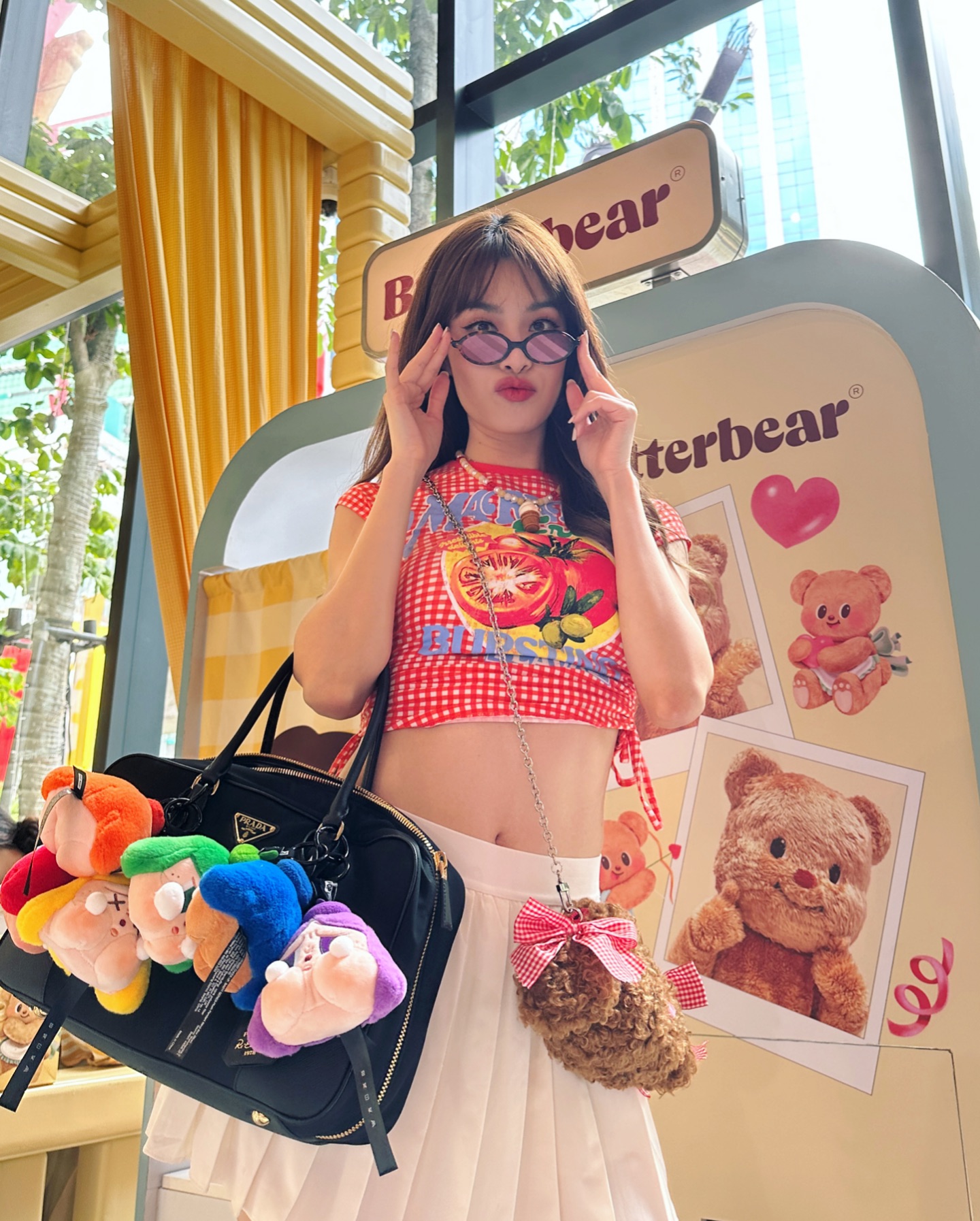 เกรซ - กาญจน์เกล้า ด้วยเศียรเกล้า