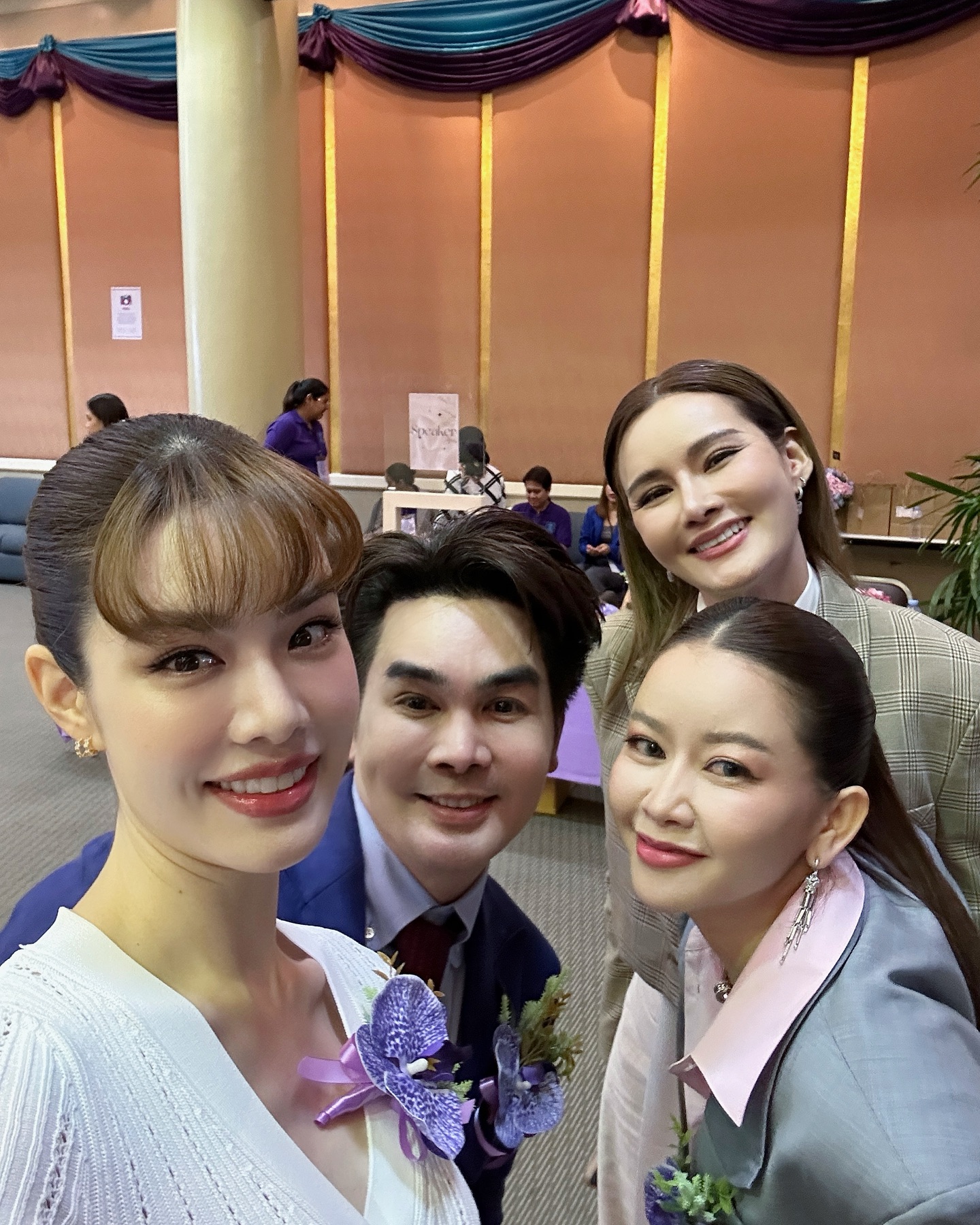 เกรซ - กาญจน์เกล้า ด้วยเศียรเกล้า