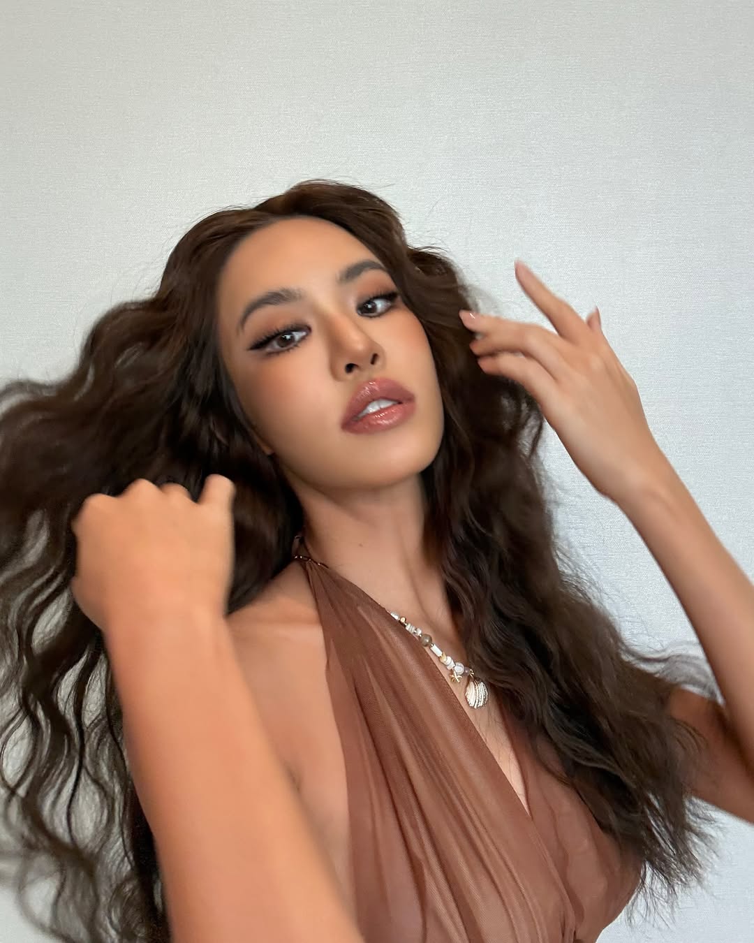 เกรซ - กาญจน์เกล้า ด้วยเศียรเกล้า