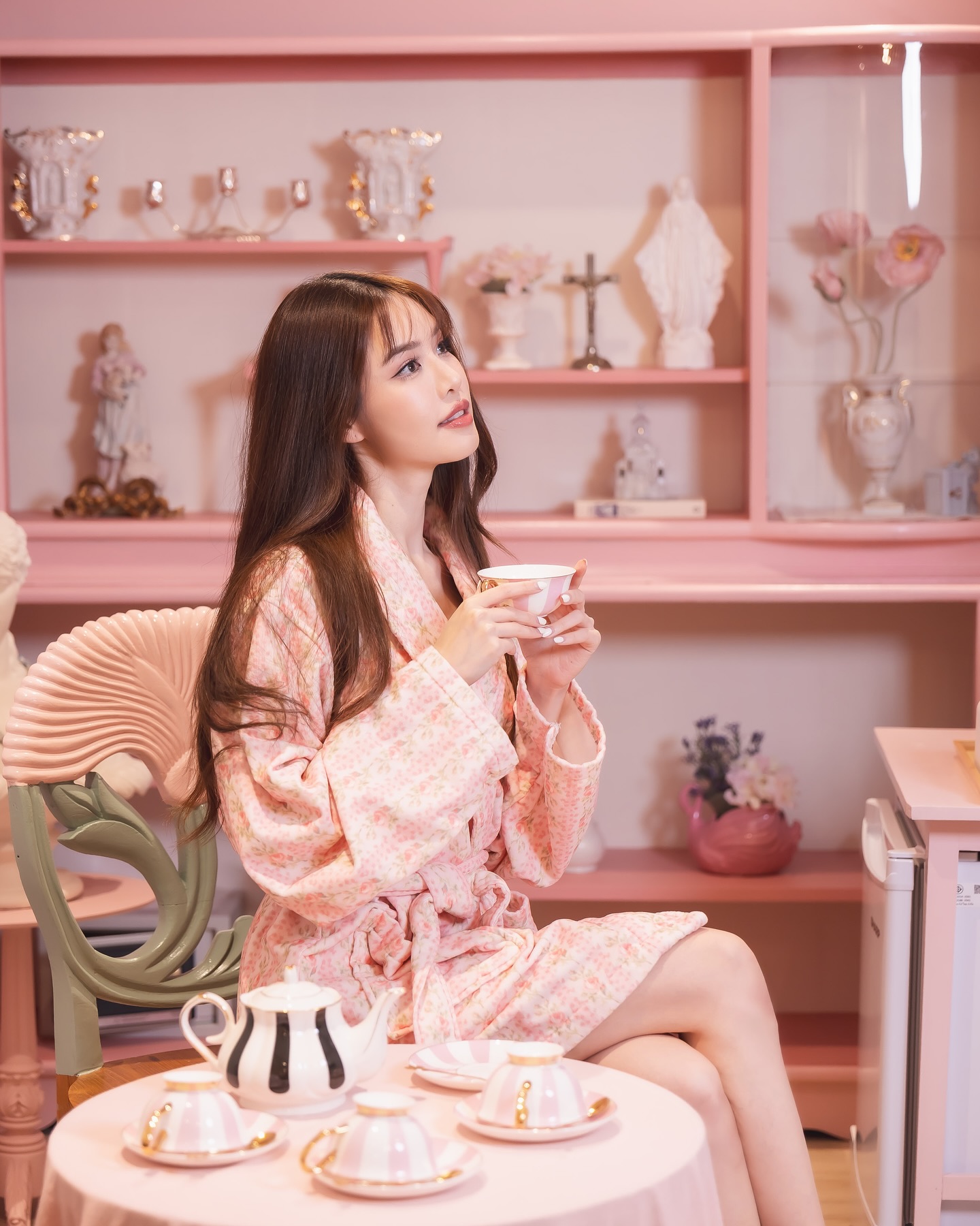 เกรซ - กาญจน์เกล้า ด้วยเศียรเกล้า