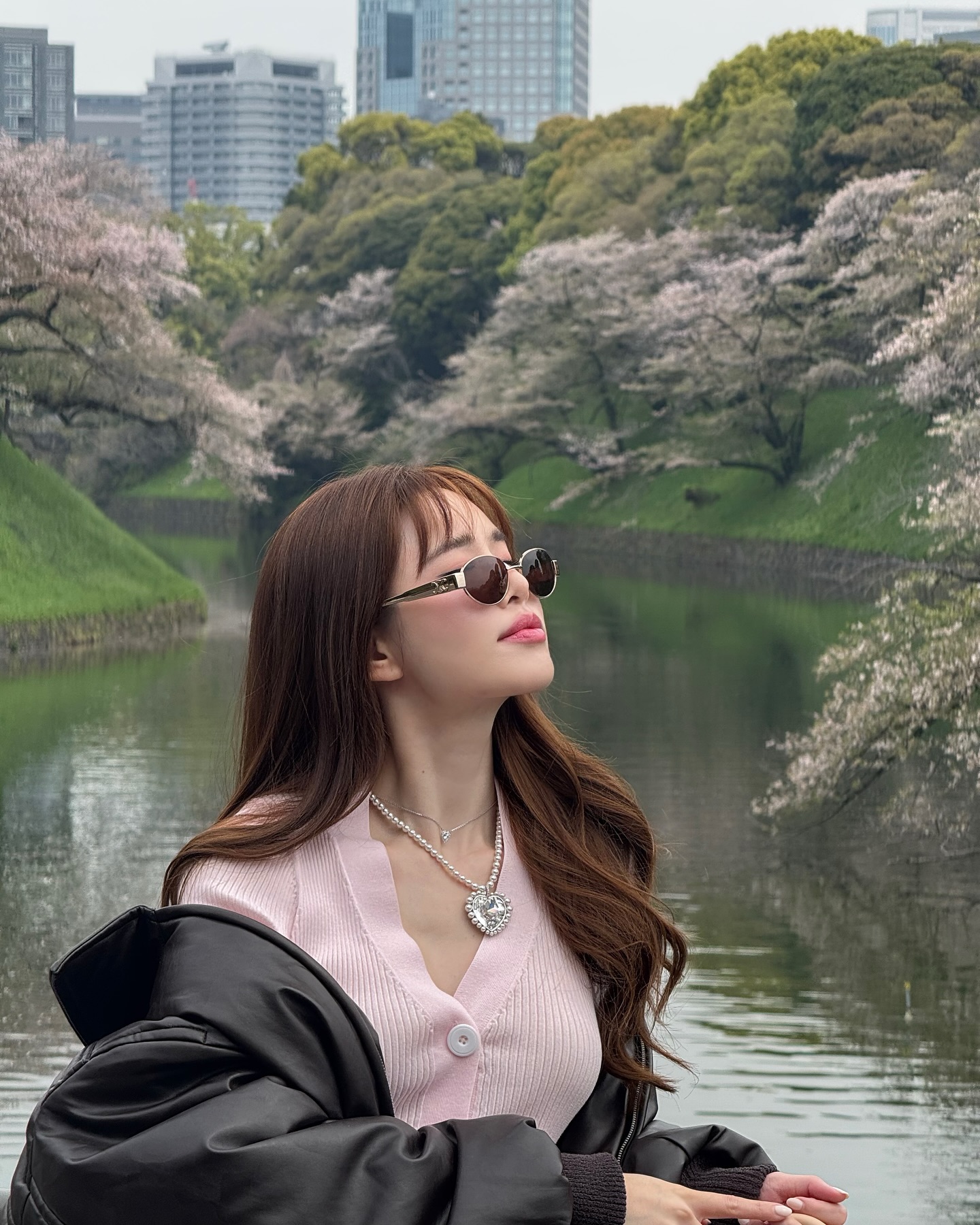 เกรซ - กาญจน์เกล้า ด้วยเศียรเกล้า