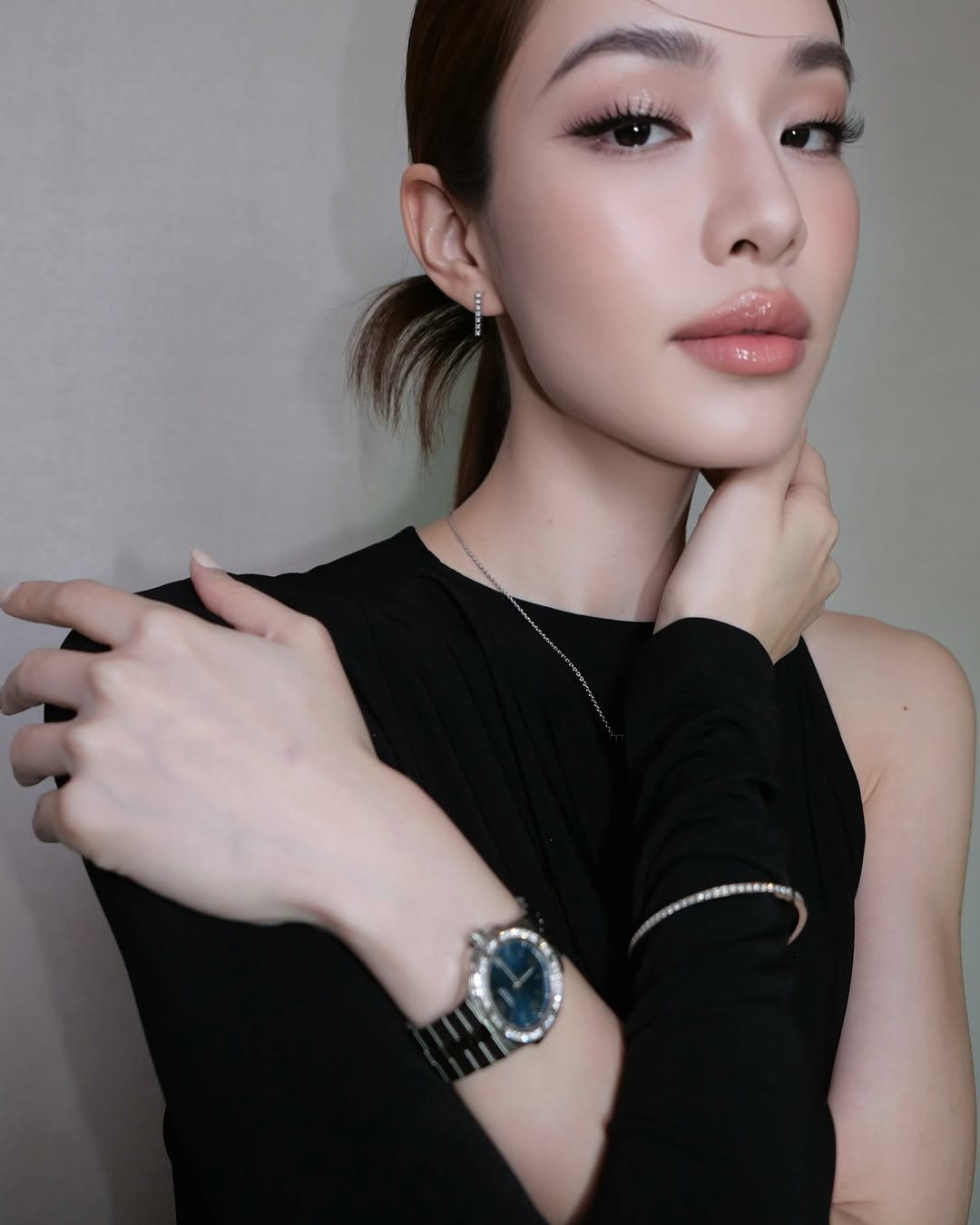 เกรซ - กาญจน์เกล้า ด้วยเศียรเกล้า