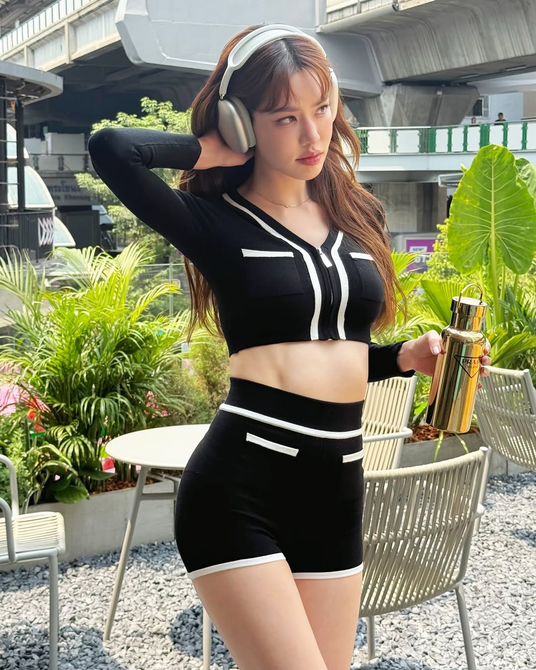 เกรซ - กาญจน์เกล้า ด้วยเศียรเกล้า