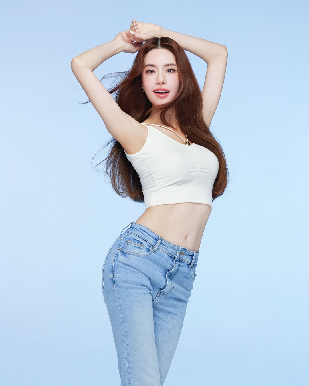 เกรซ - กาญจน์เกล้า ด้วยเศียรเกล้า