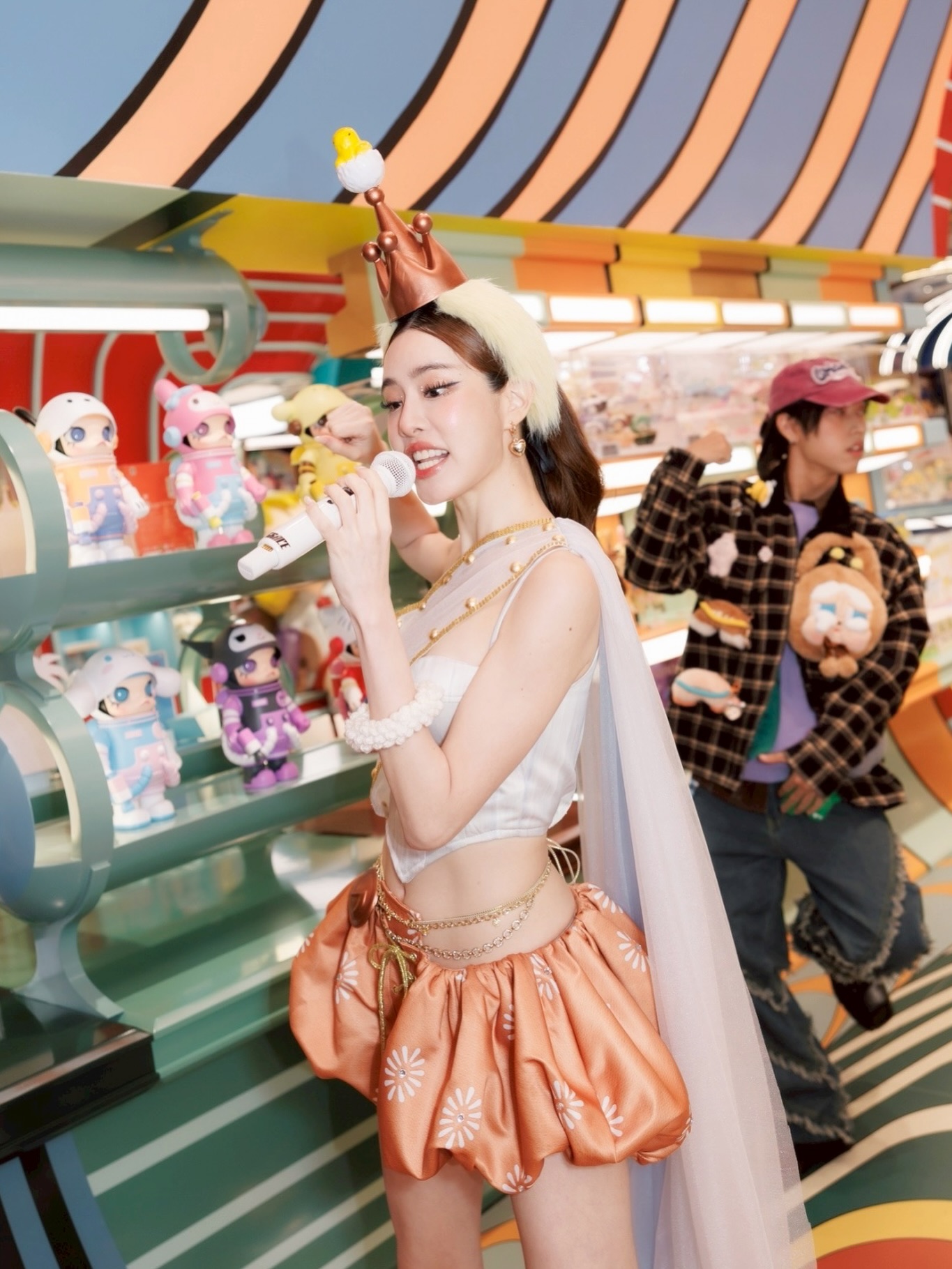 เกรซ - กาญจน์เกล้า ด้วยเศียรเกล้า